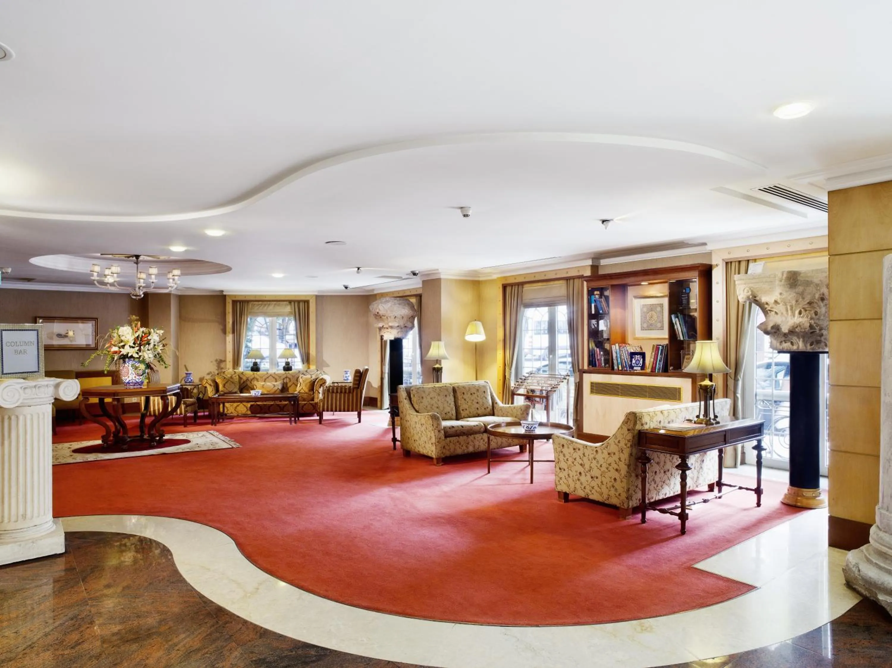 Lobby or reception in Eresin Hotels Sultanahmet - Boutique Class