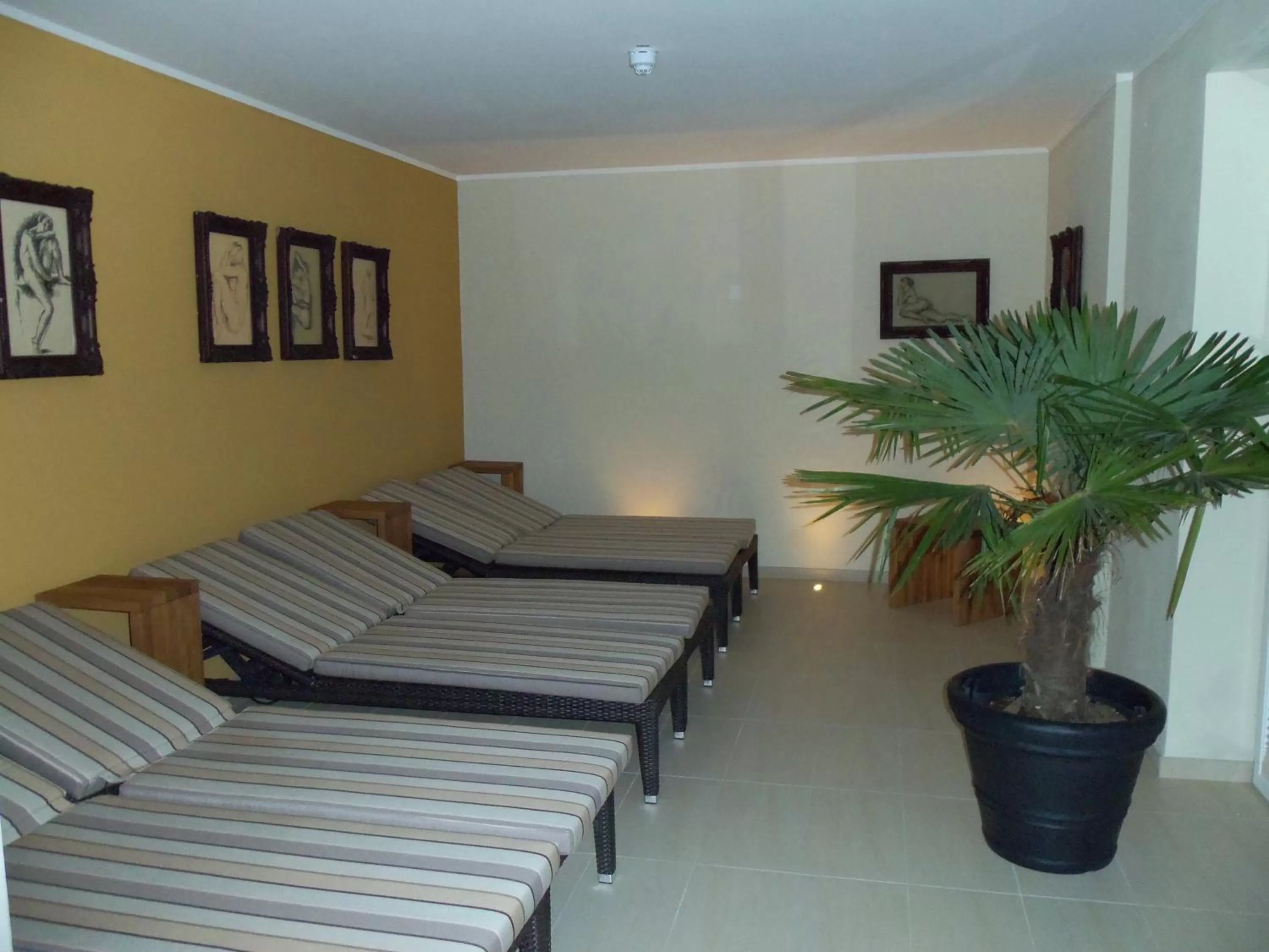 Sauna, Bed in Hotel Hafenresidenz Stralsund