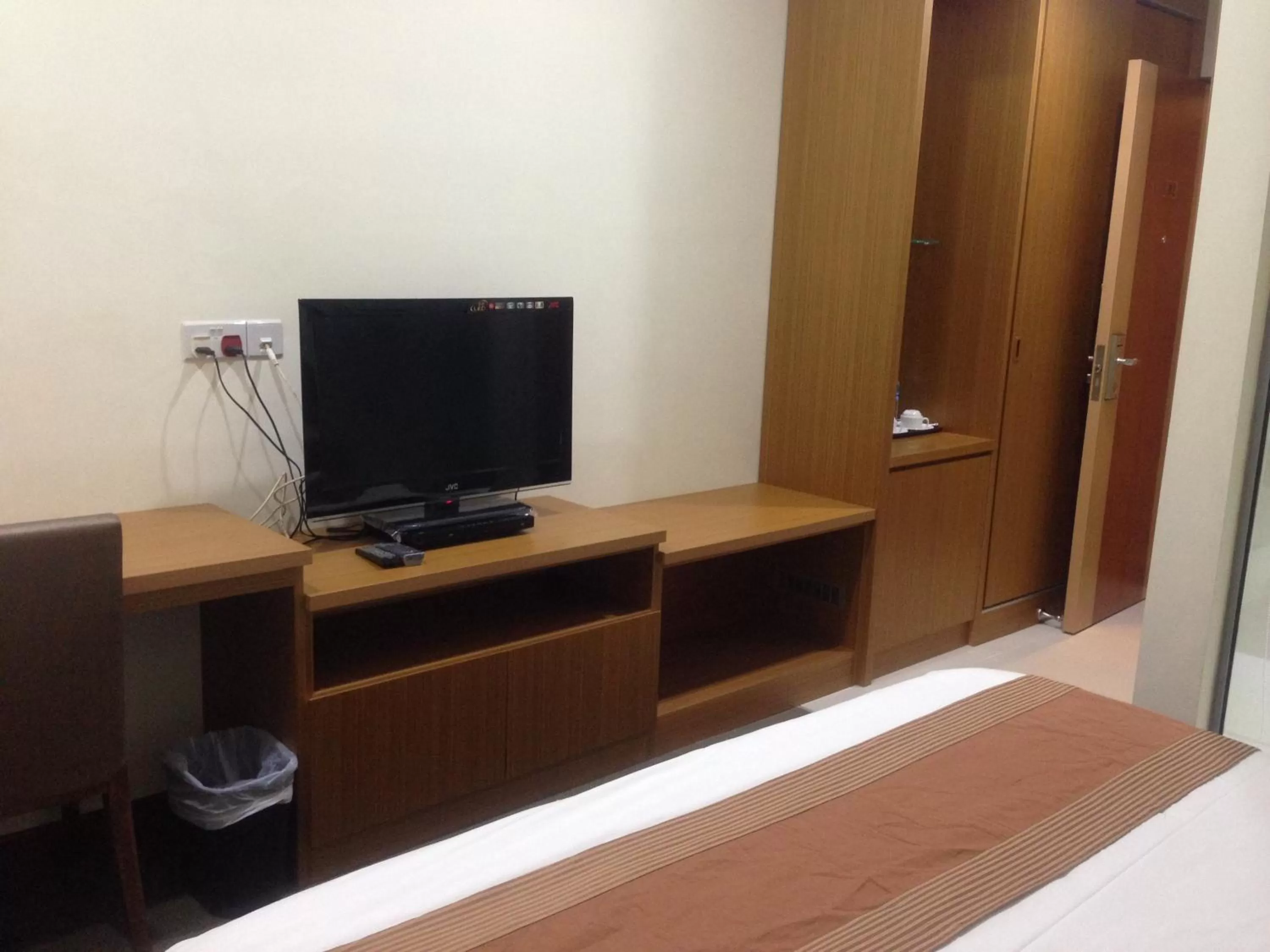 TV and multimedia in New Cape Inn