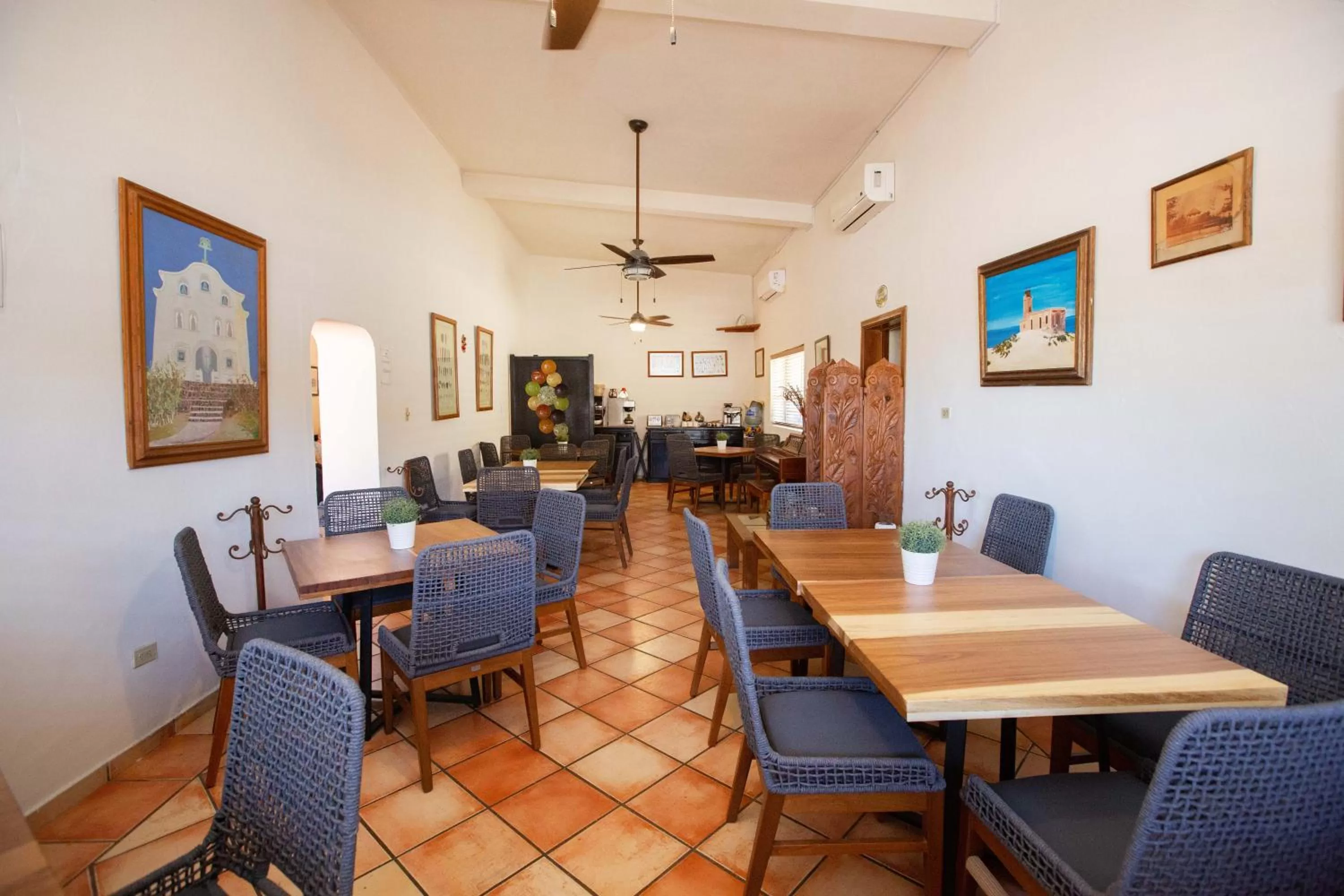 Restaurant/places to eat in Hotel Posada Terranova