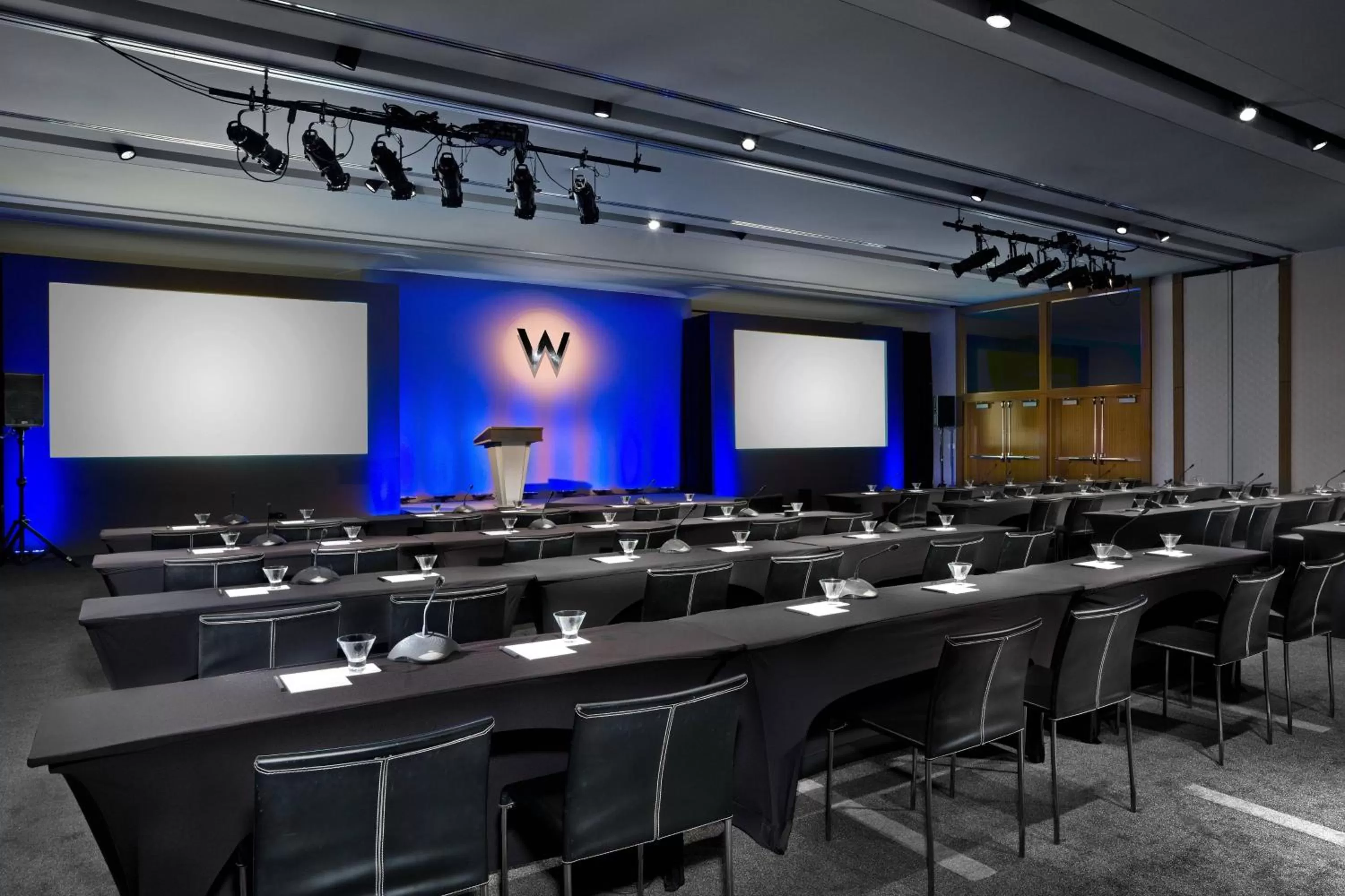 Meeting/conference room in W Dallas