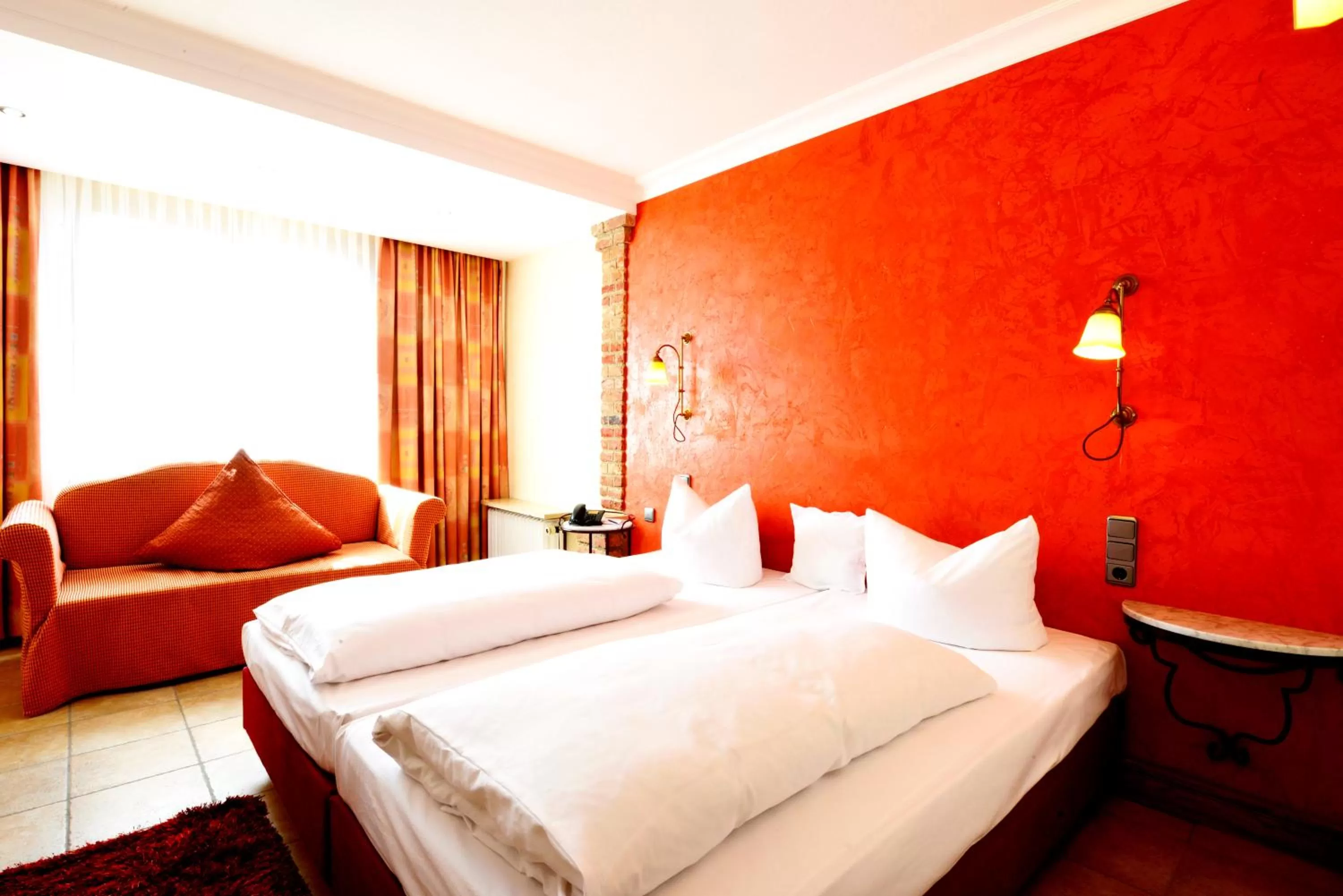 Photo of the whole room, Bed in Ringhotel Alpenhof - Patchworkhotel