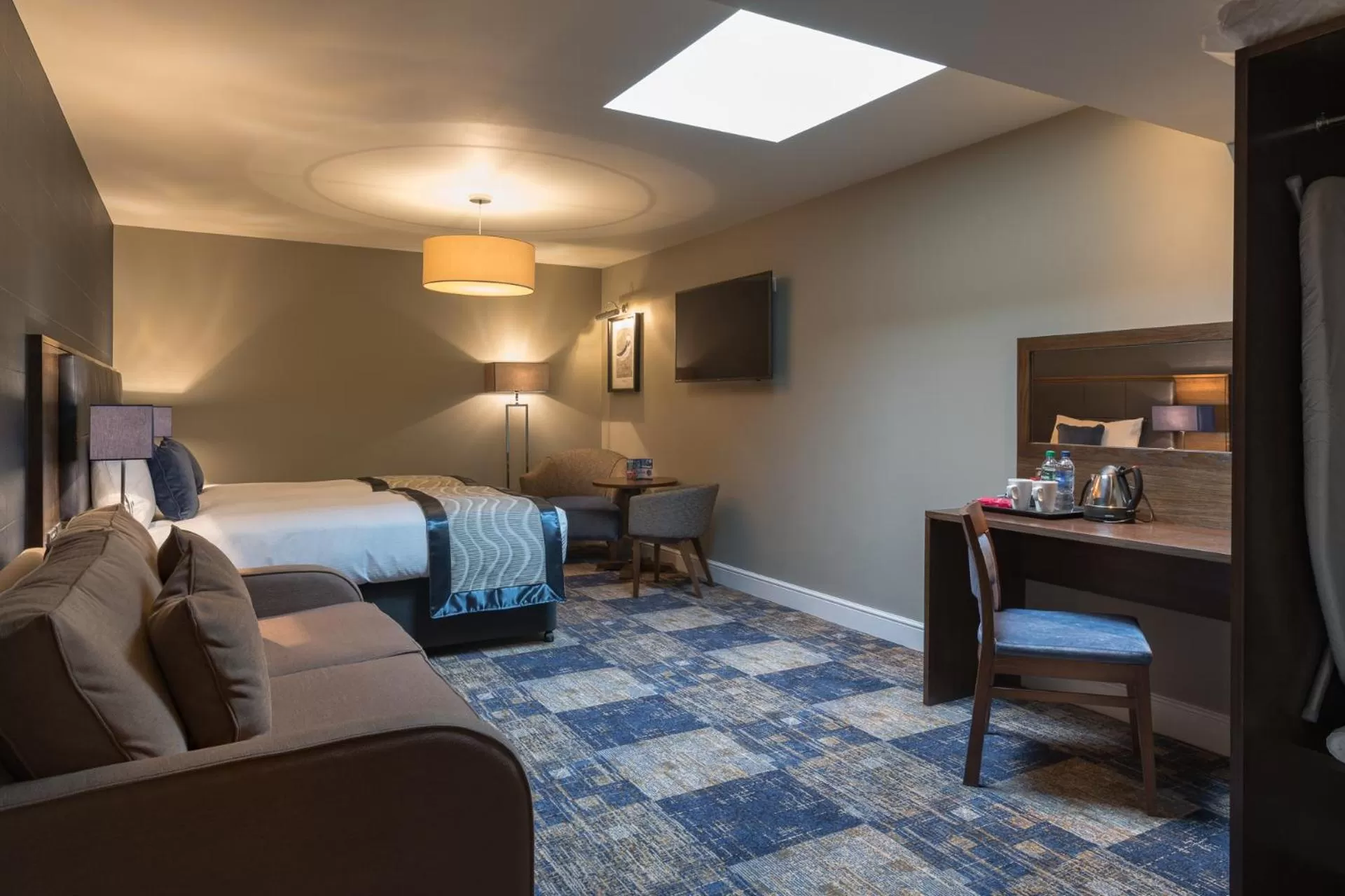 Seating Area in The John Russell Fox Wetherspoon