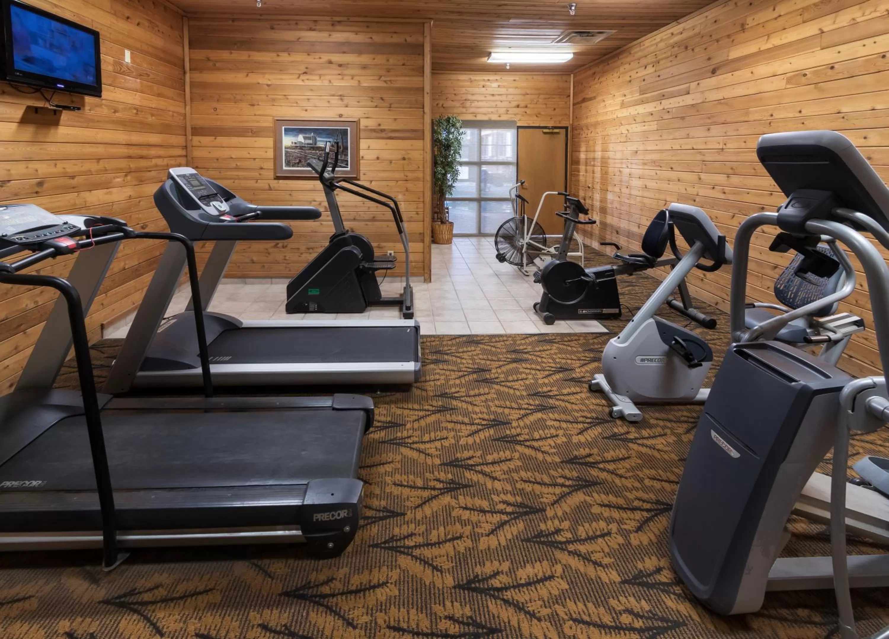 Fitness centre/facilities in Cedar Shore Resort