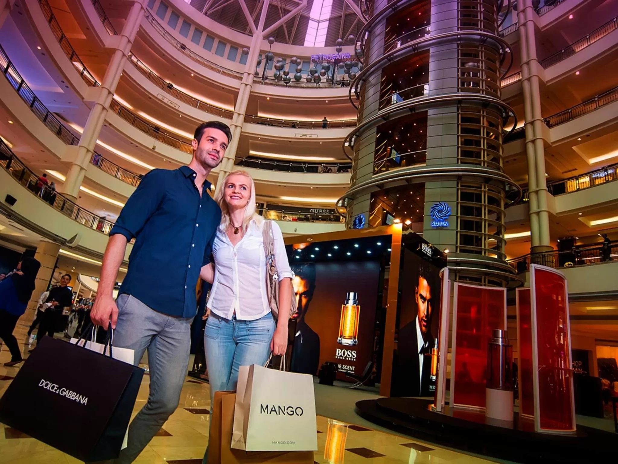 Shopping Area in Ibis Styles Kuala Lumpur Fraser Business Park