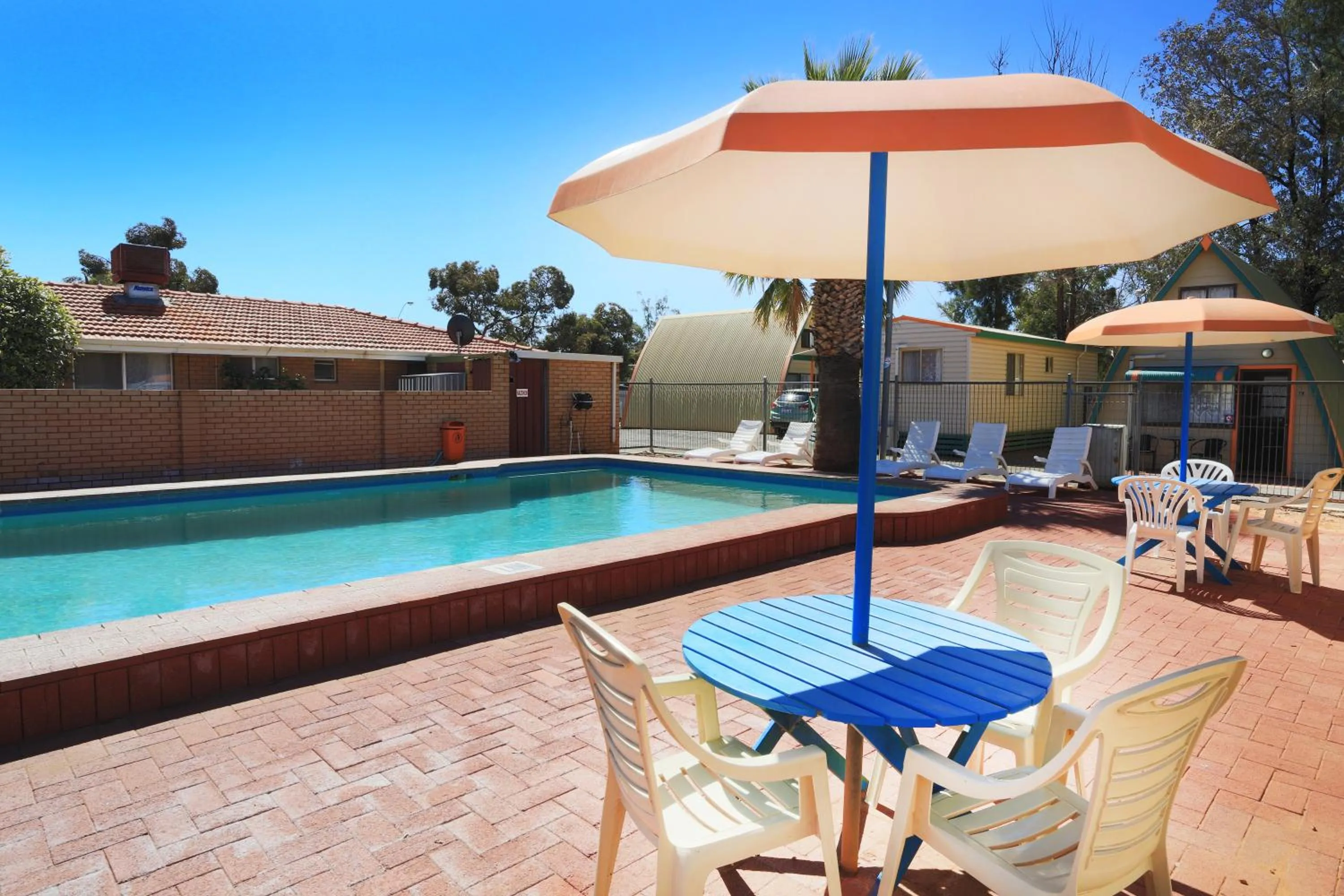 Swimming pool in Discovery Parks - Kalgoorlie Goldfields