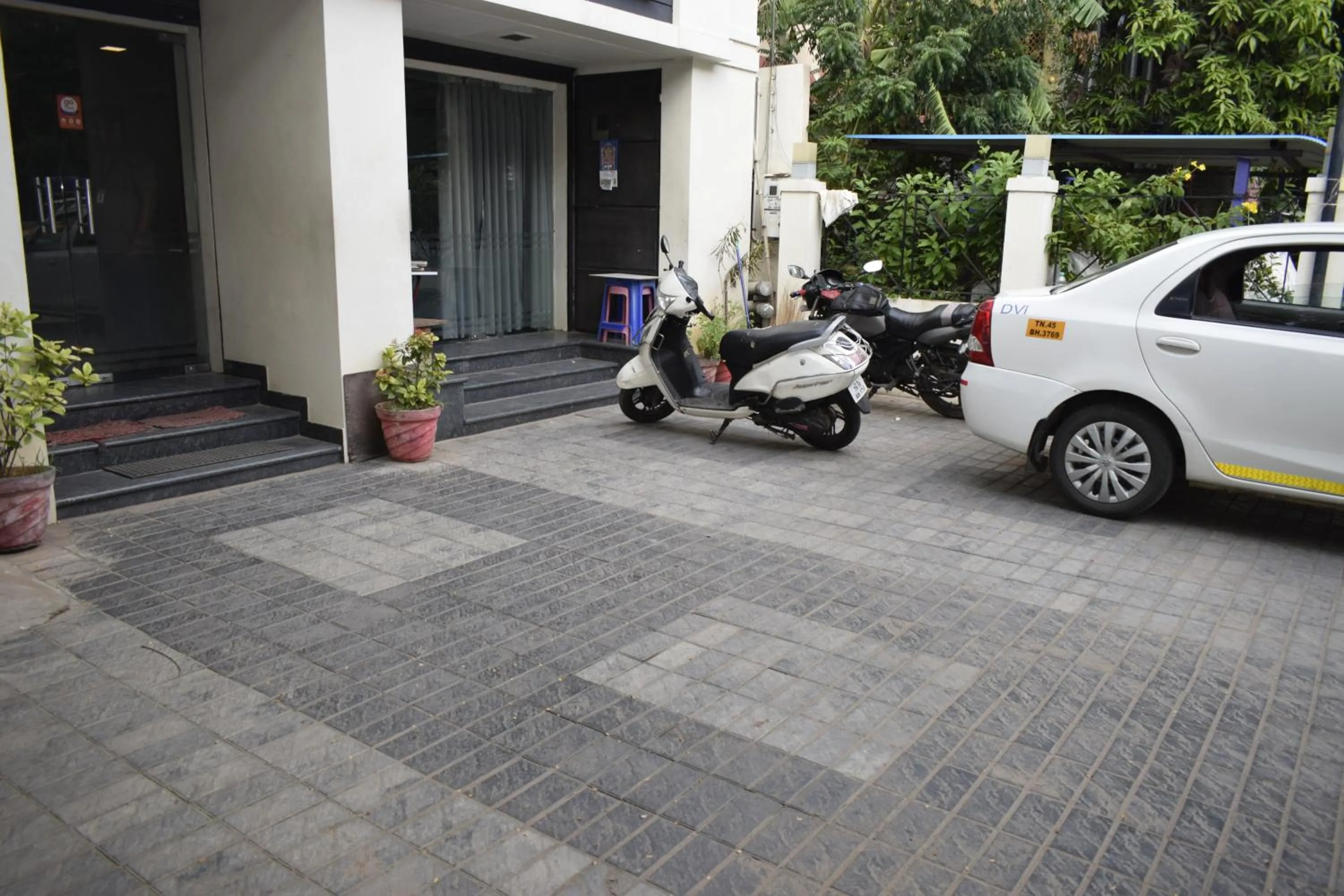 Facade/entrance in Hotel The Nook