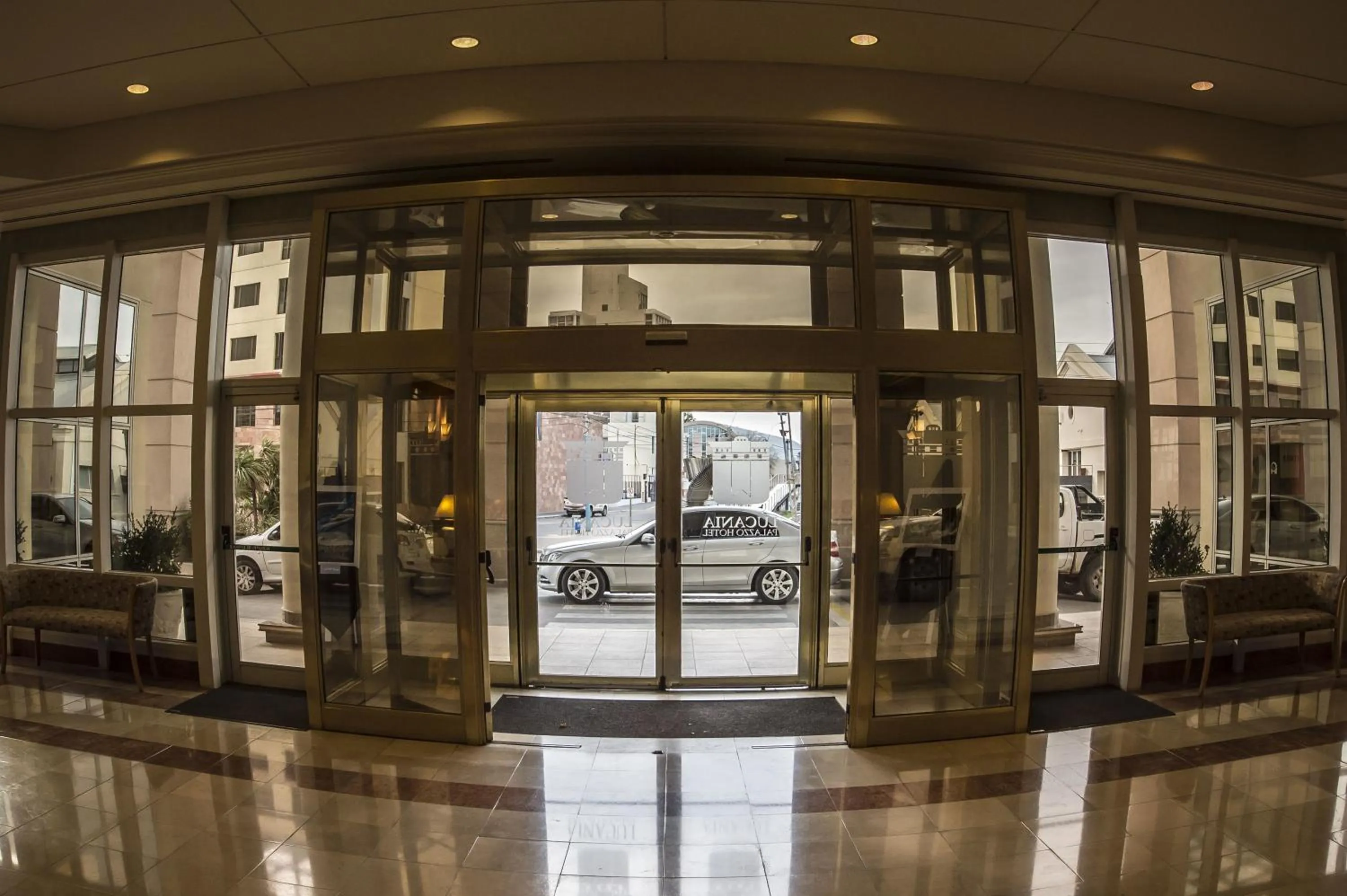 Facade/entrance in Lucania Palazzo Hotel