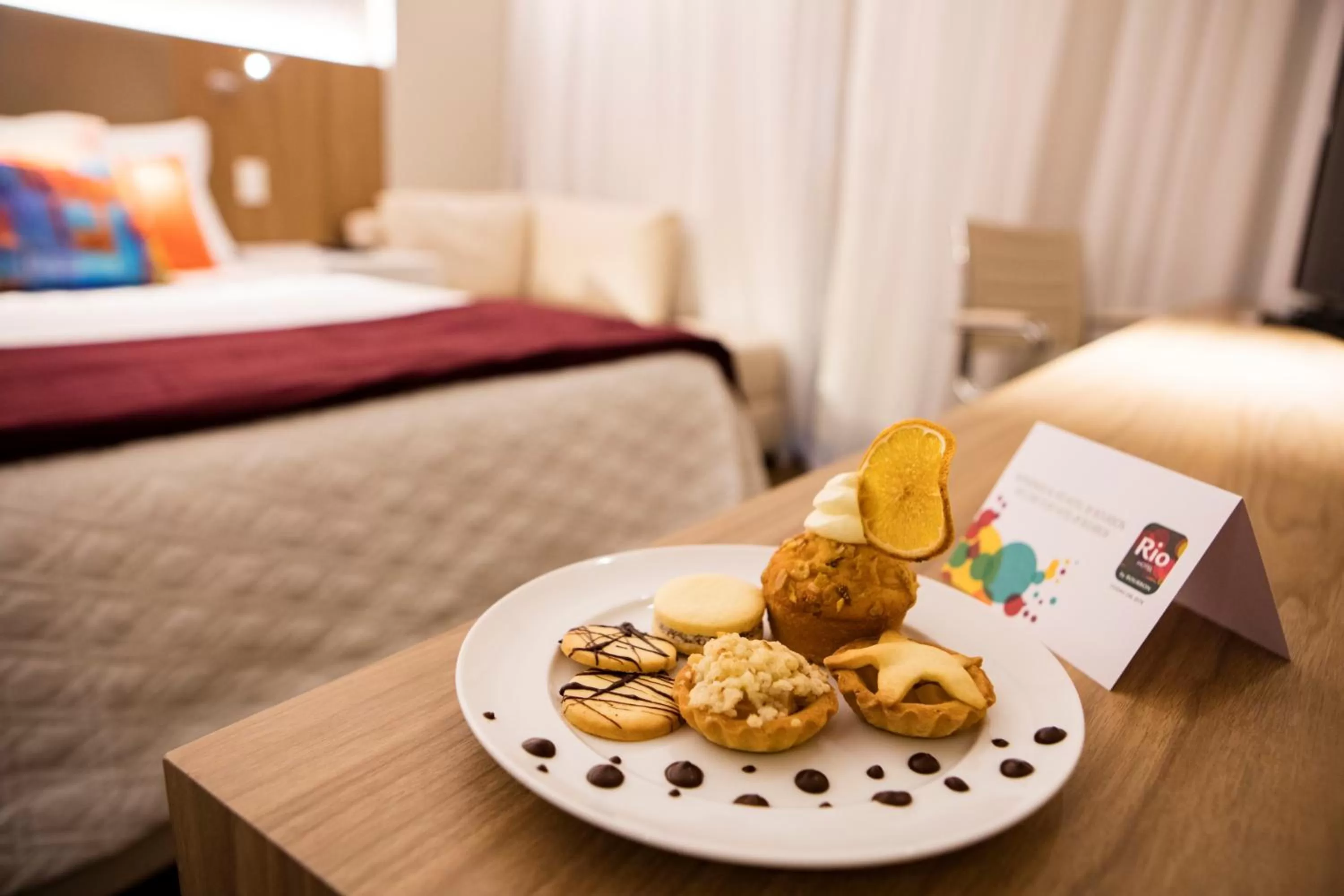 Food and drinks, Bed in Rio Hotel by Bourbon Ciudad Del Este