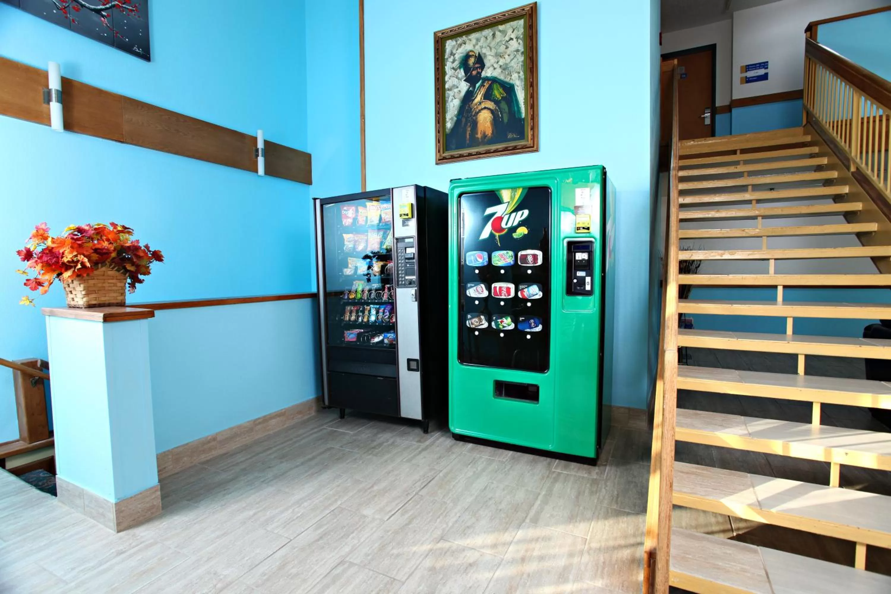 Area and facilities in Coratel Inn & Suites by Jasper Newton