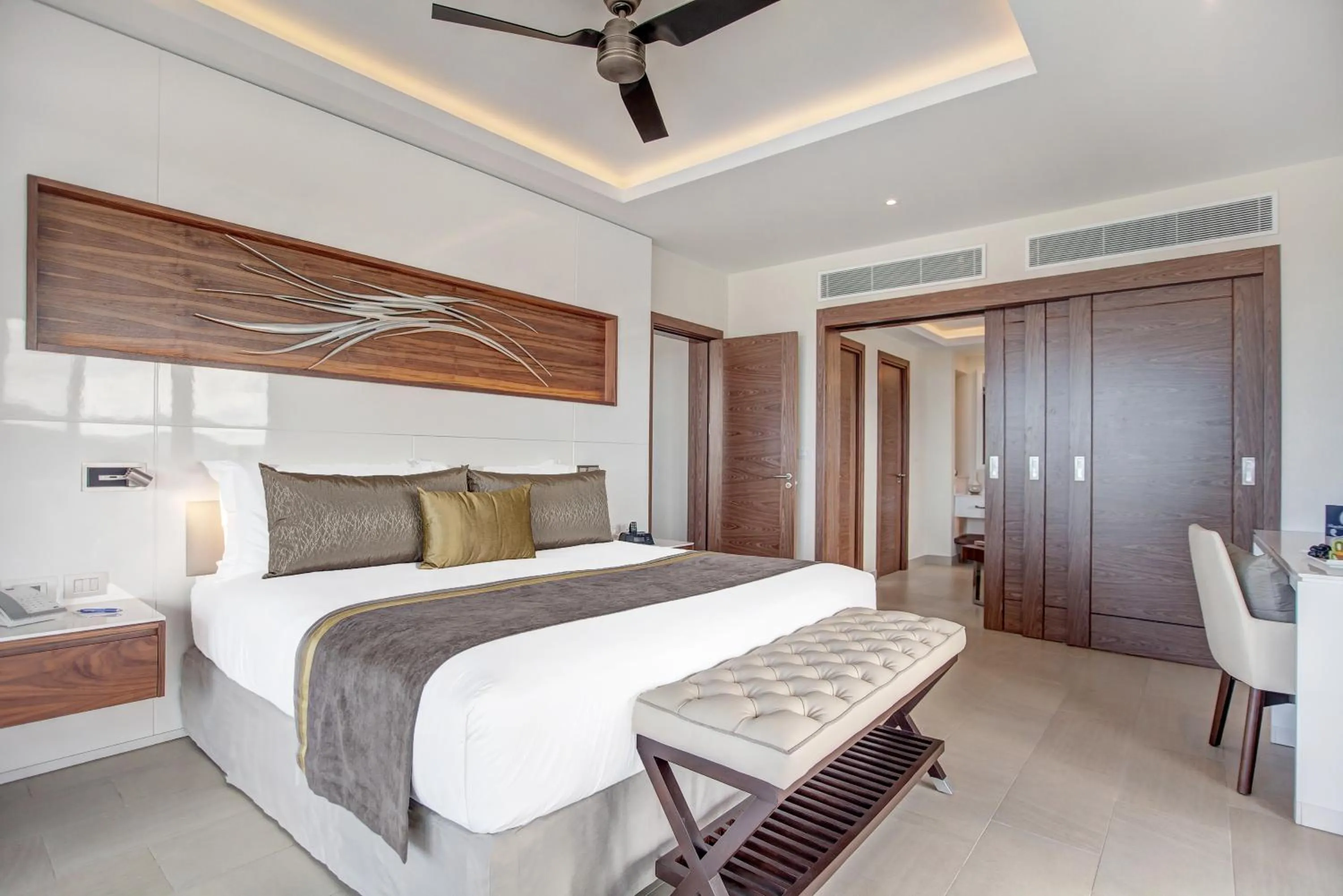 Bedroom, Bed in Royalton Saint Lucia, An Autograph Collection All-Inclusive Resort