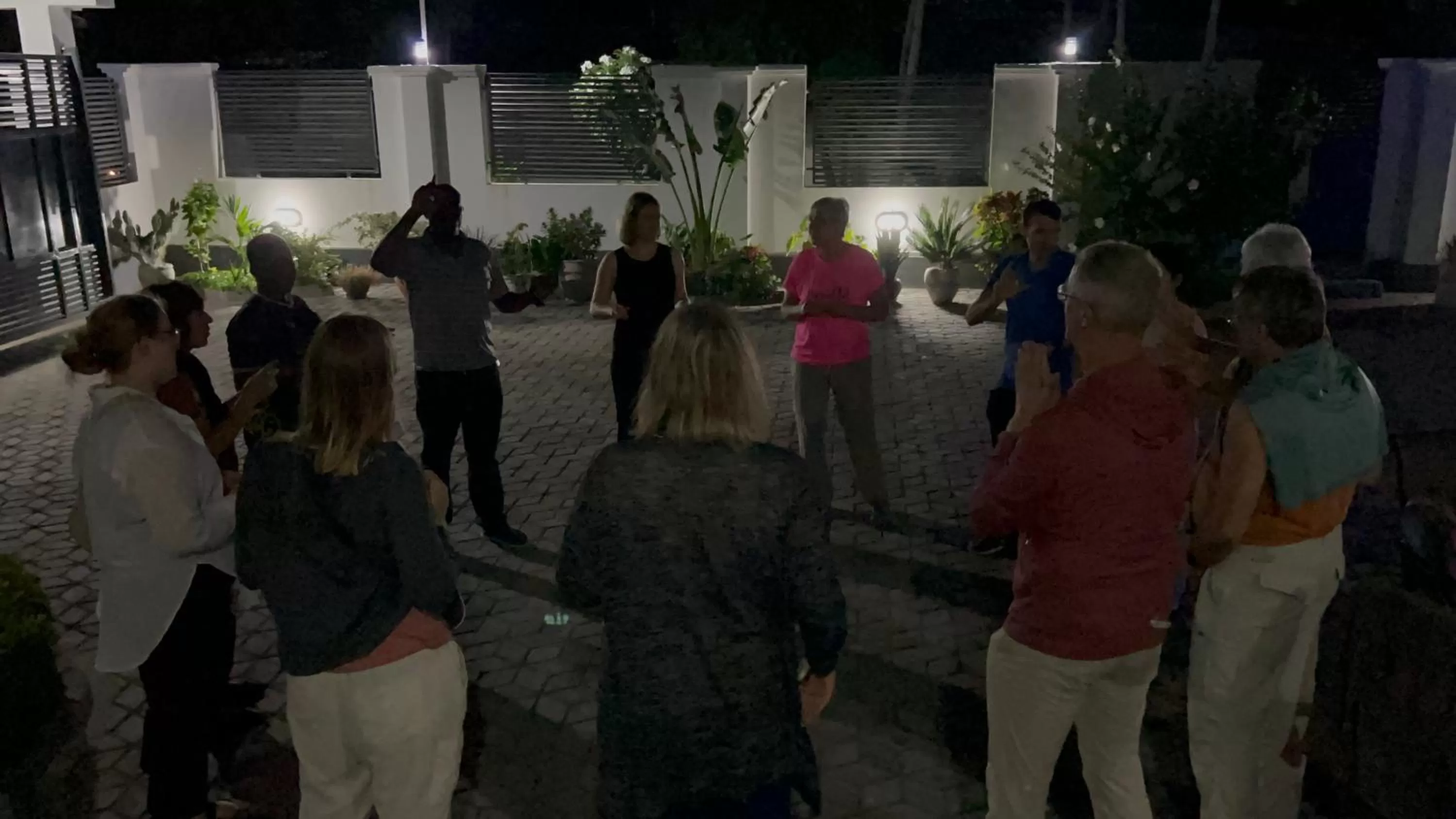 Night in Haika Home Lodge