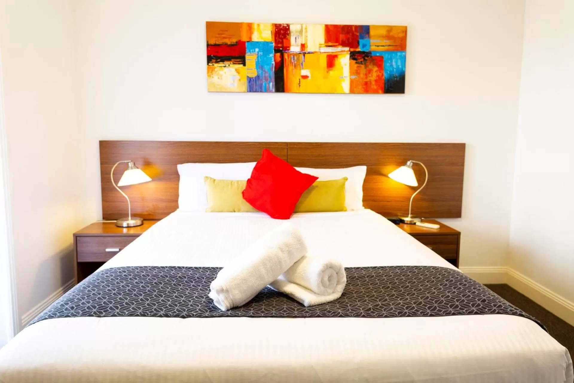 Bed in Amazing Accommodations: St Kilda