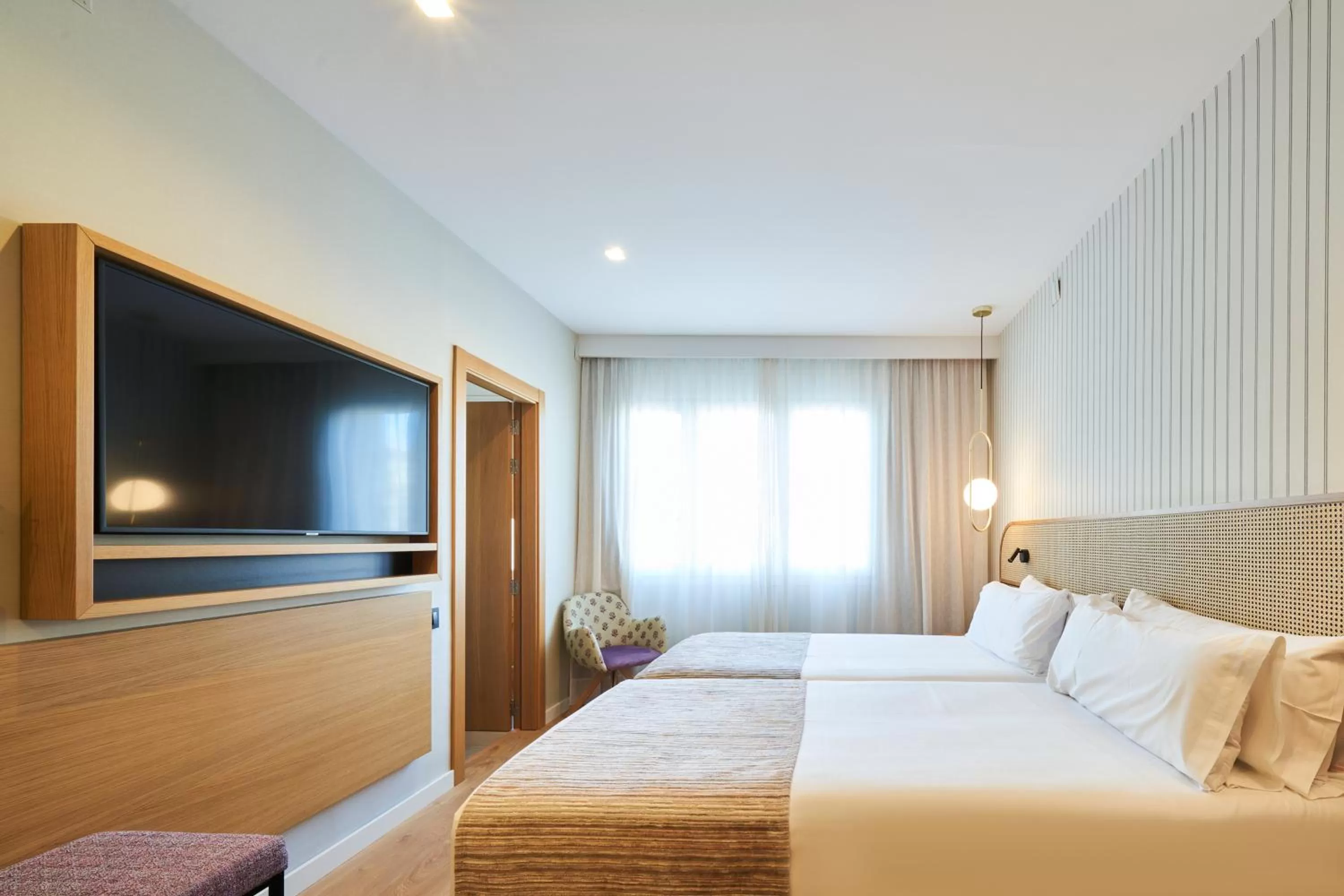 Bed in Catalonia Diagonal Centro