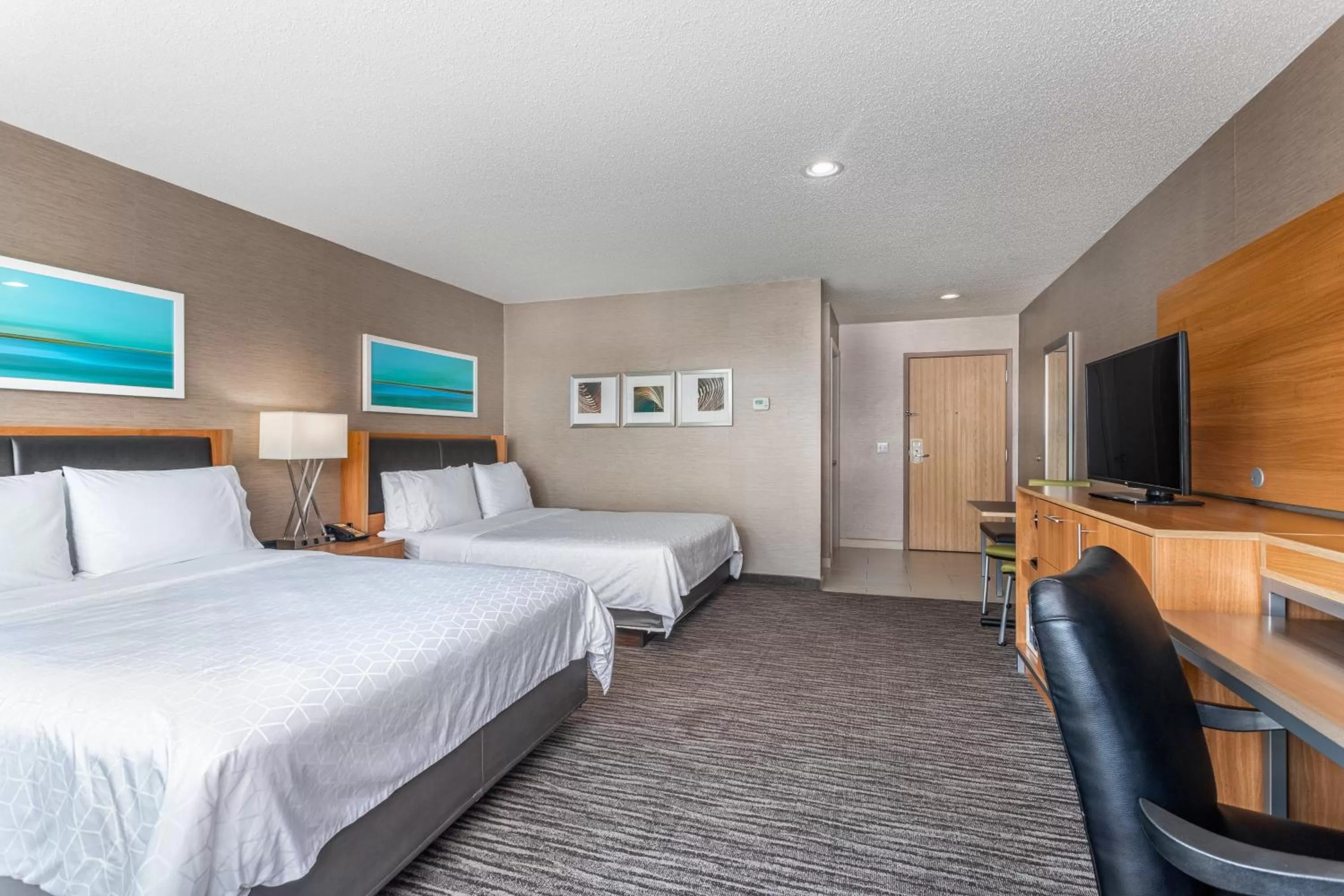Photo of the whole room, Bed in Holiday Inn Express Annapolis East-Kent Island by IHG