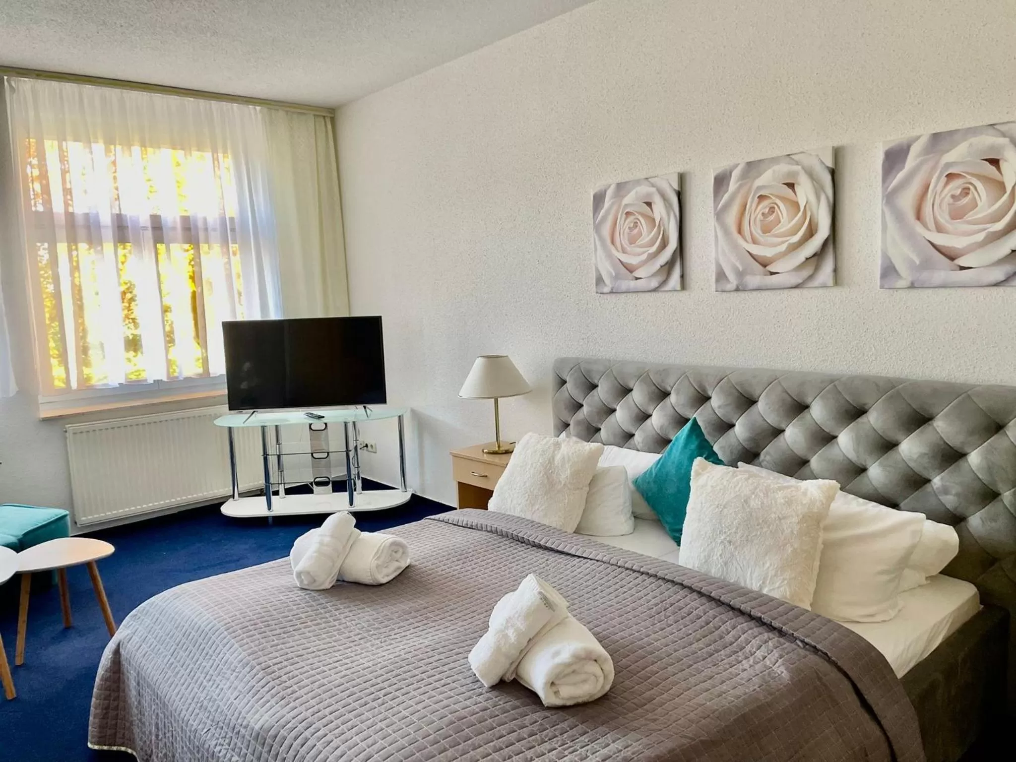 Photo of the whole room, Bed in Parkhotel Waldschlösschen