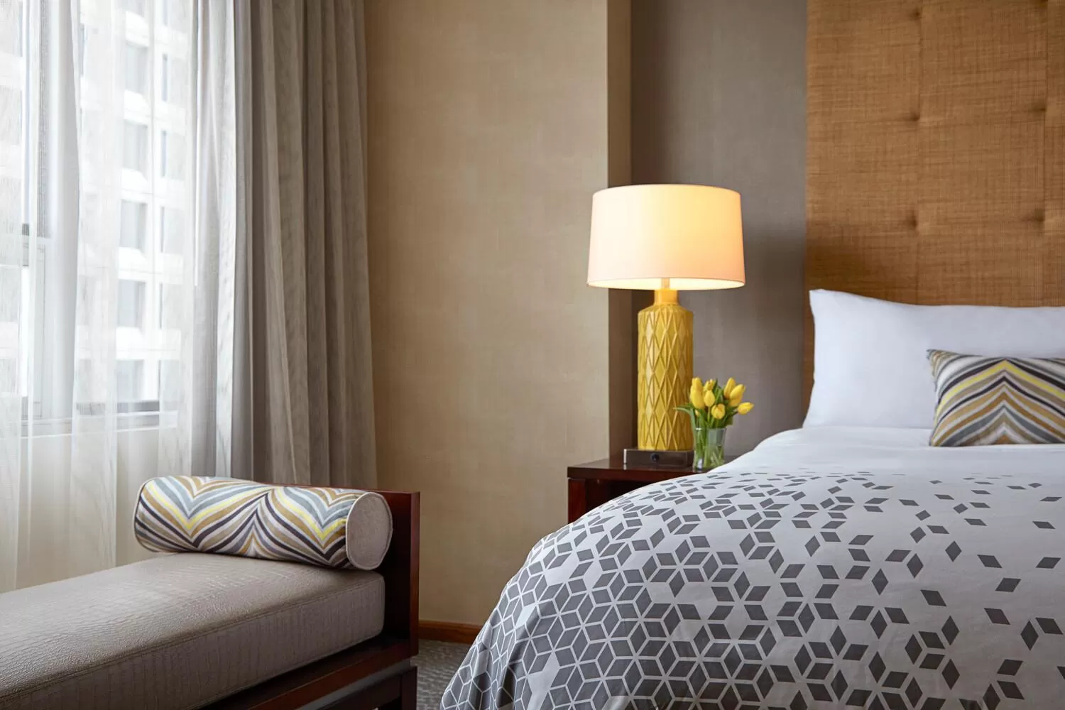 Photo of the whole room, Bed in Renaissance Columbus Downtown Hotel