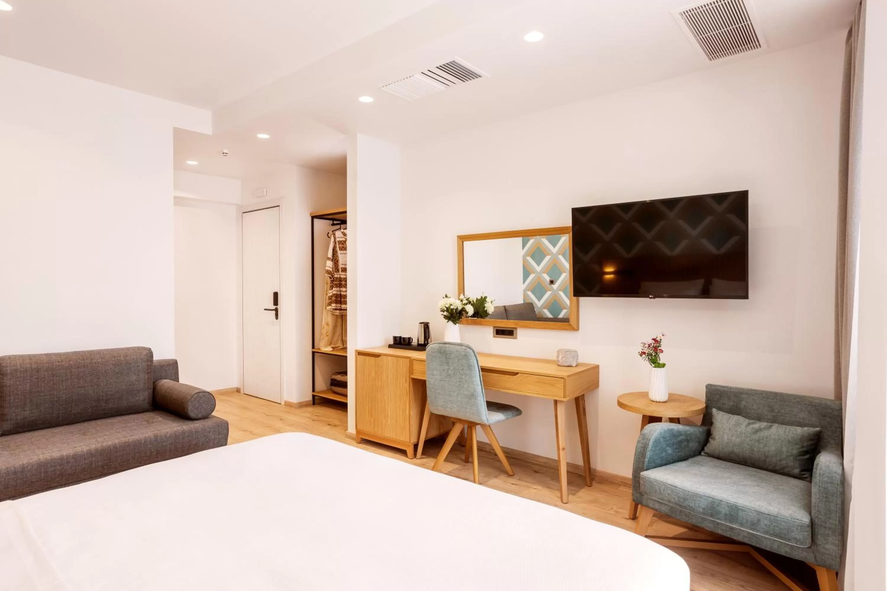 Bed in DAYS City Suites Athens