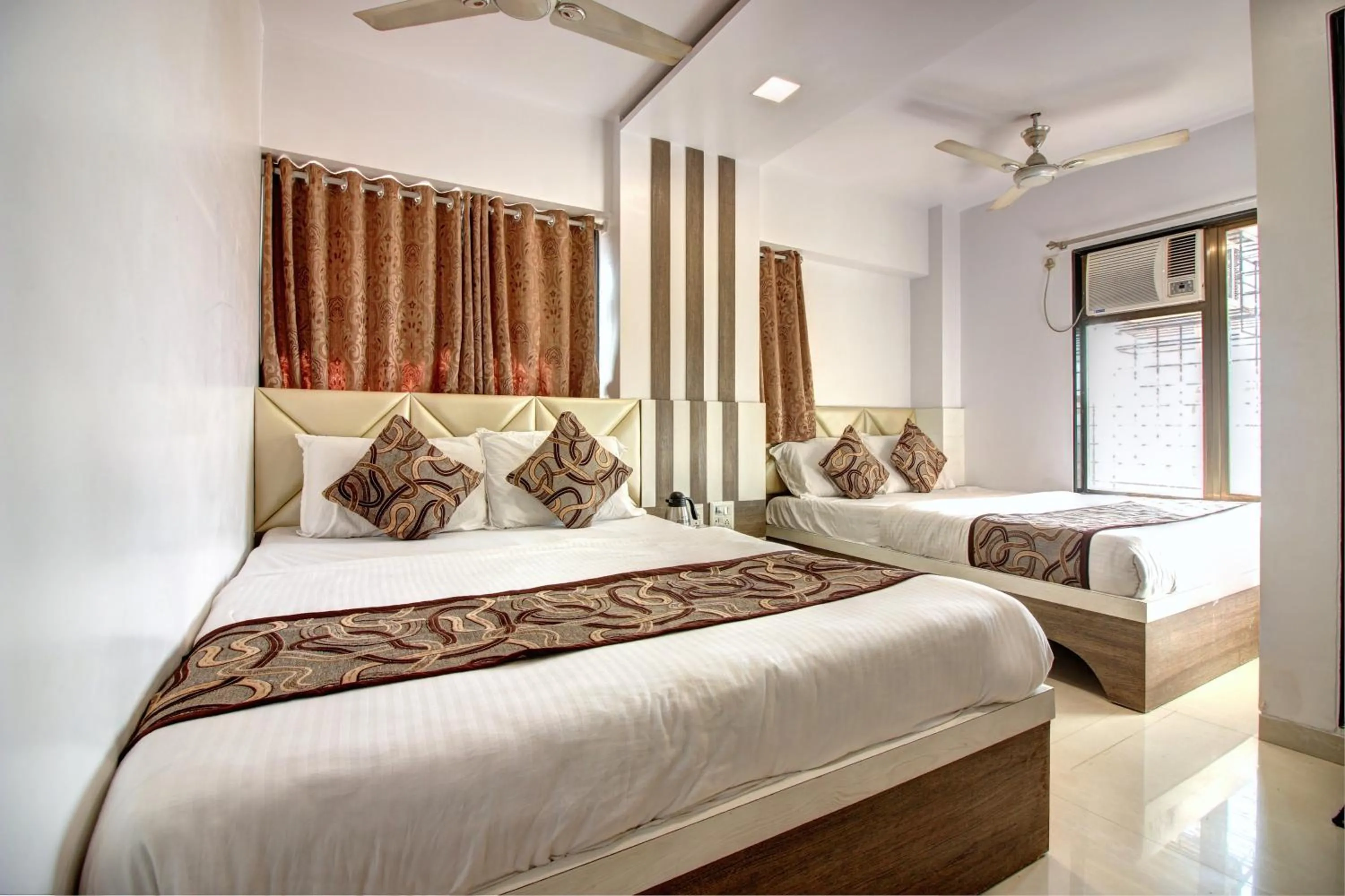 Bed in Hotel City View