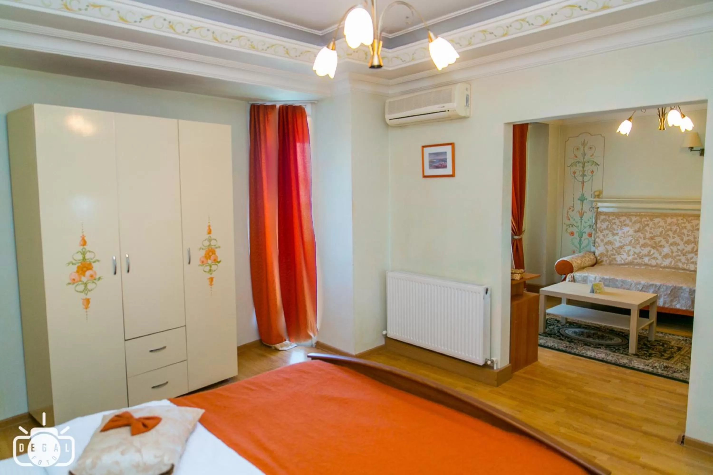 Photo of the whole room, Bed in Villa Tamara