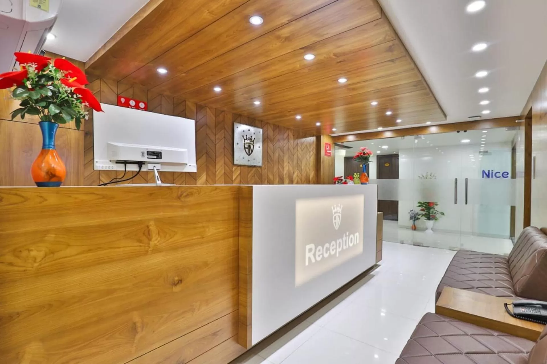 Text overlay in Hotel Nice RAILWAY STATION