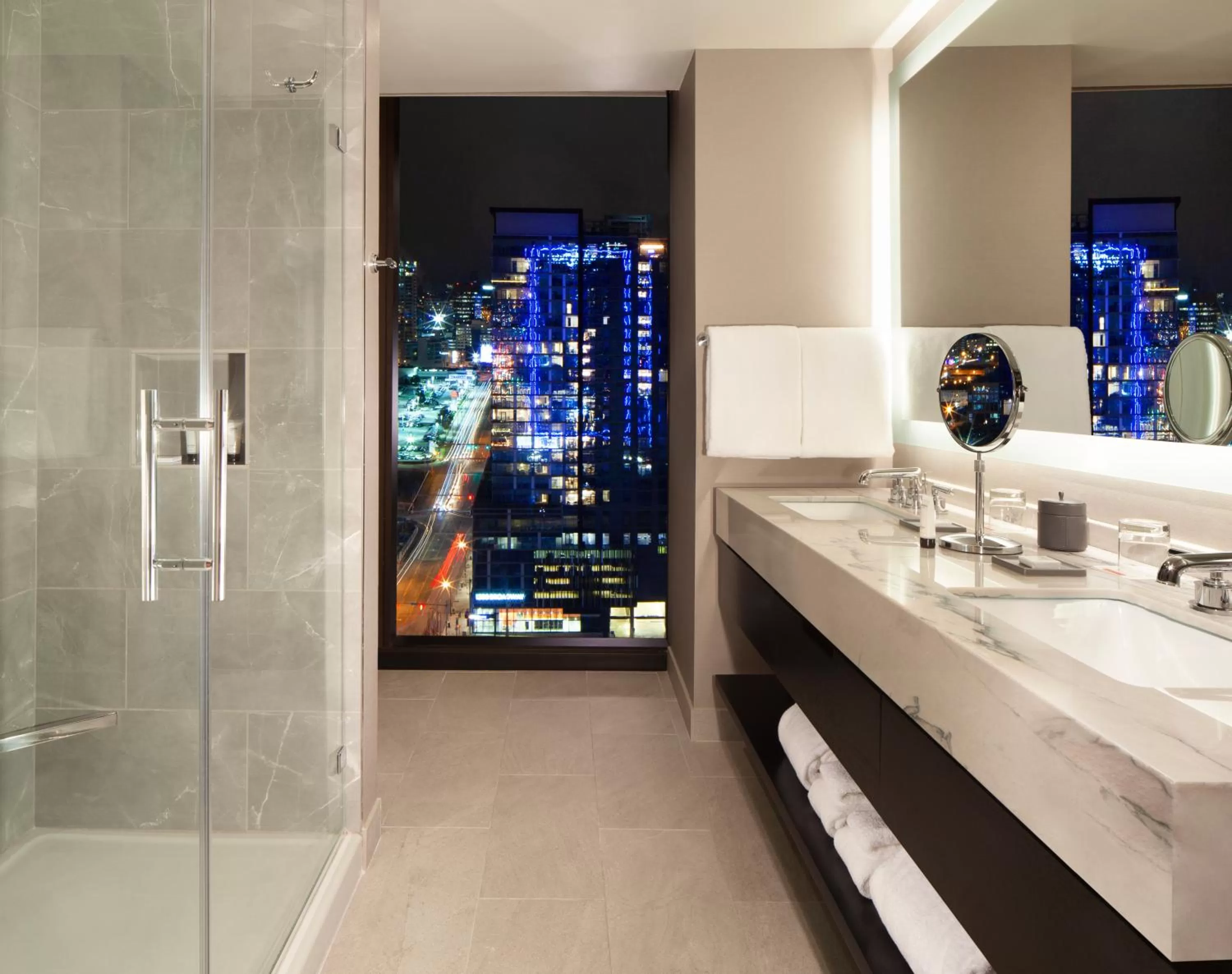 Bathroom in Grand Hyatt Nashville