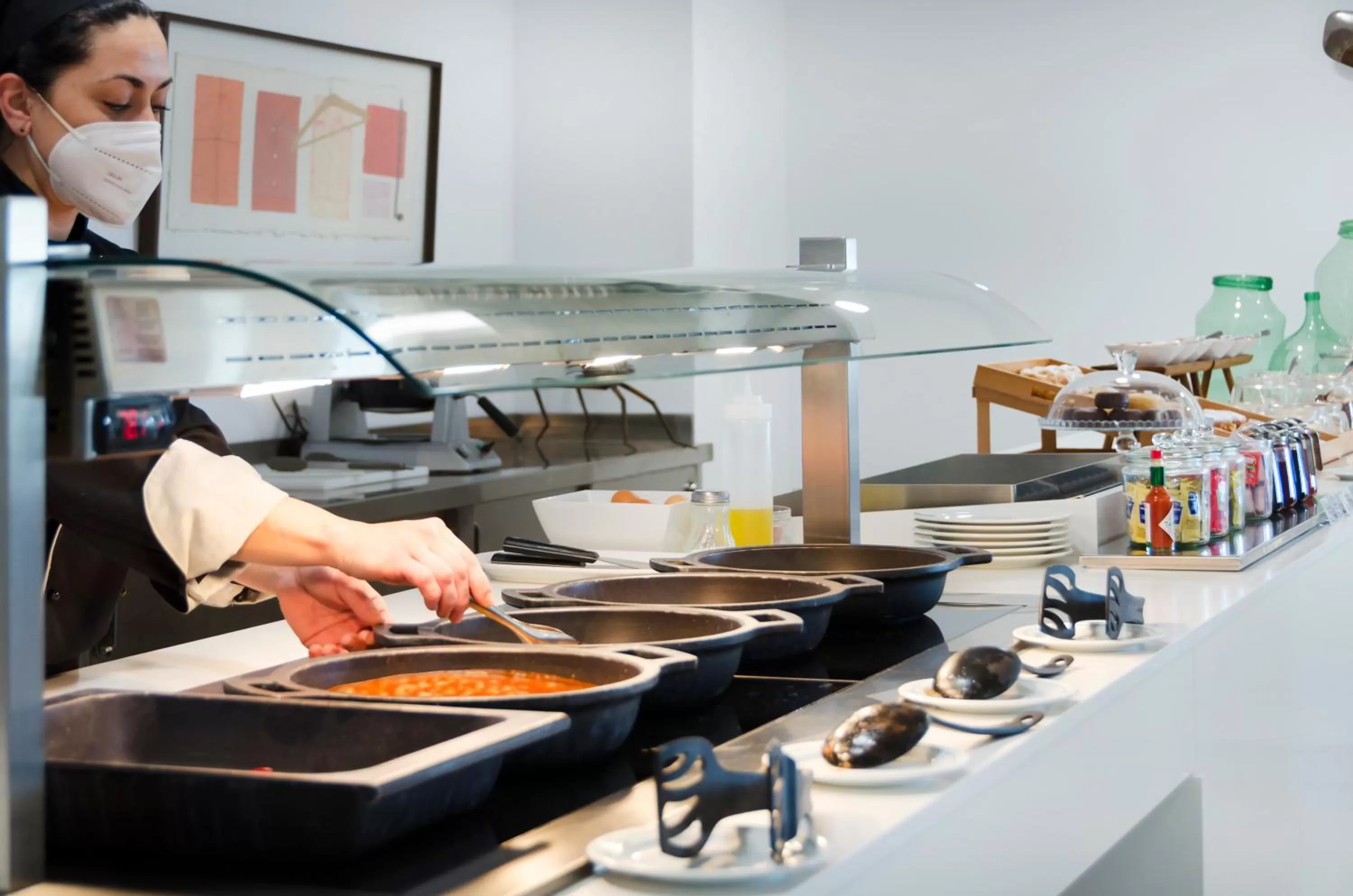 Restaurant/places to eat in Hotel Mirador