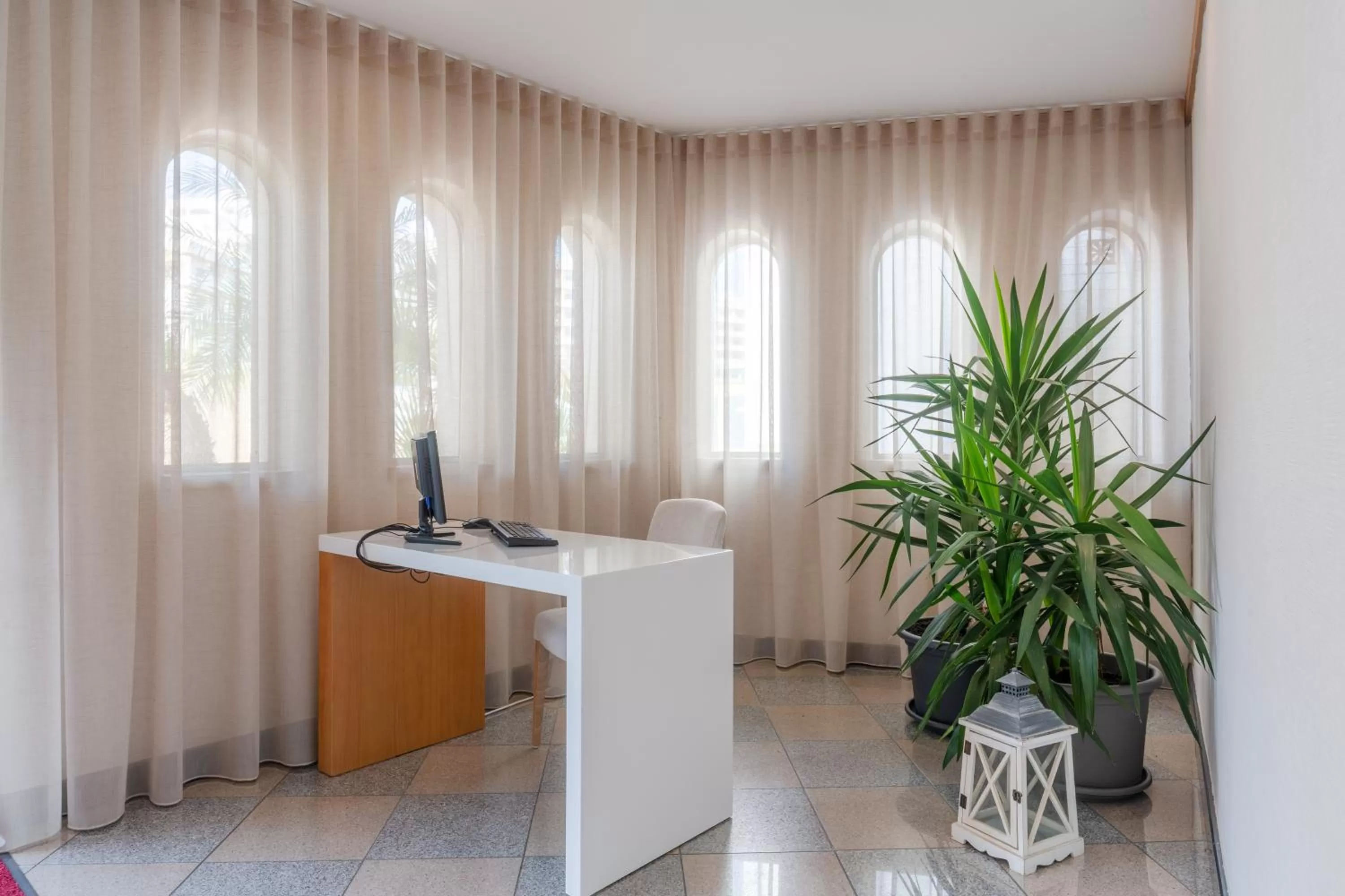 Business facilities in The Navigator - Solaqua