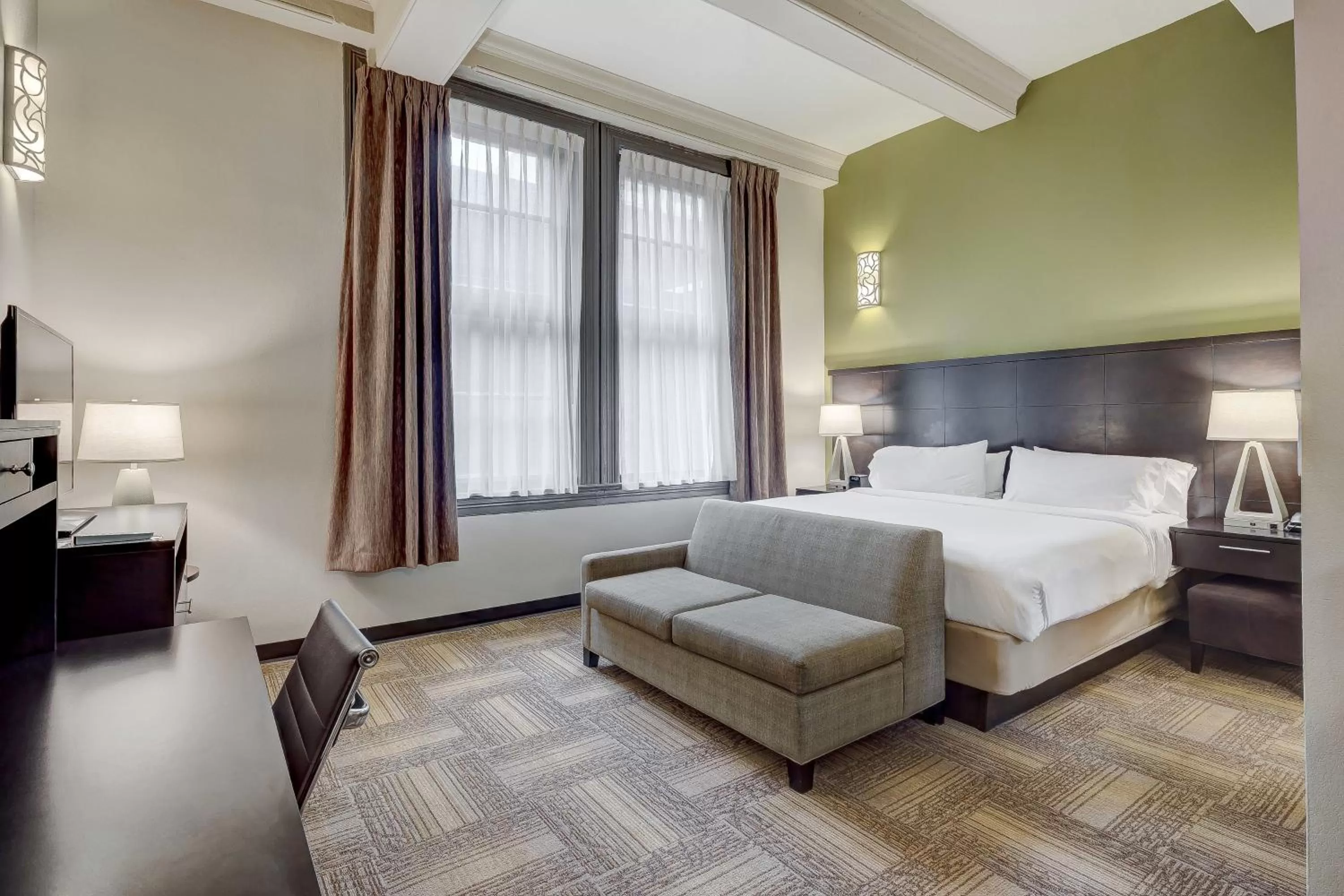 Photo of the whole room, Bed in Staybridge Suites Baltimore - Inner Harbor by IHG