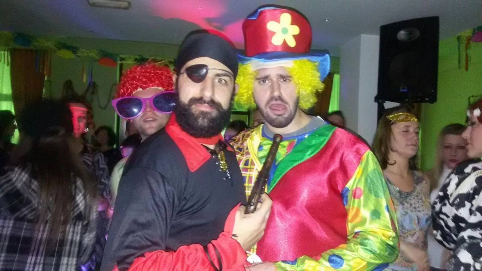 Entertainment in Hotel Genius