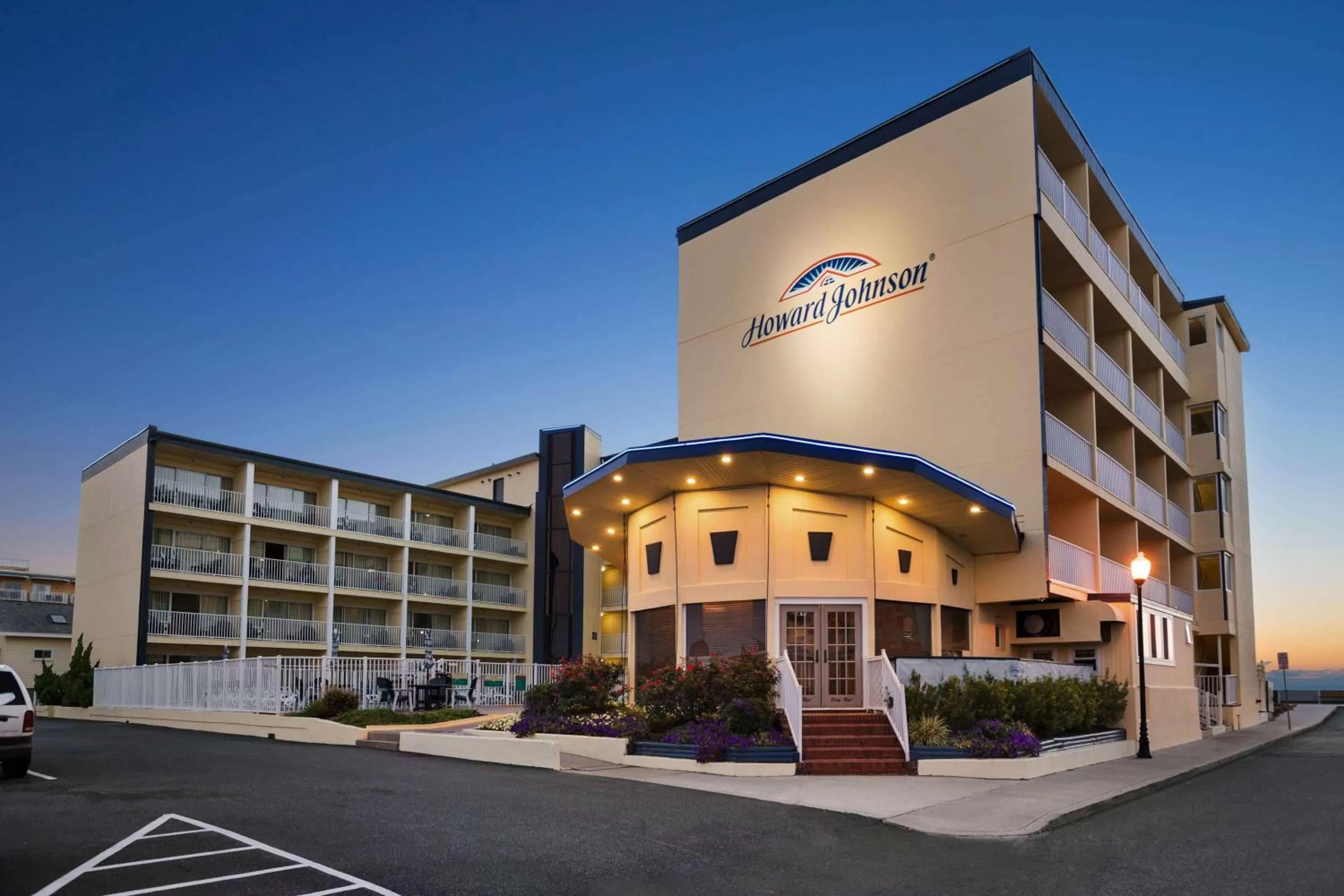 Property building in Howard Johnson by Wyndham Ocean City Oceanfront