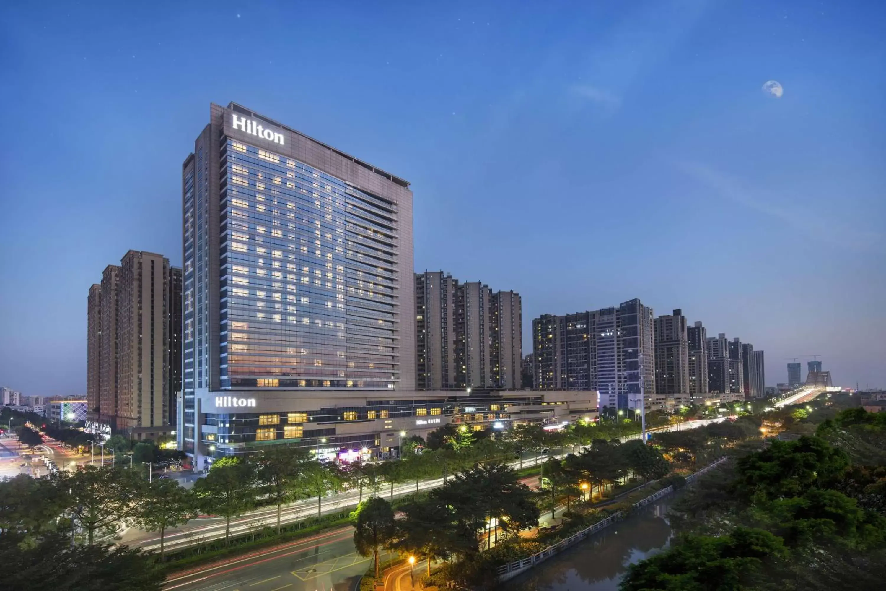Hilton Foshan - Free Shuttle Bus to Canton Fair Hilton Foshan - Free Shuttle Bus to Canton Fair