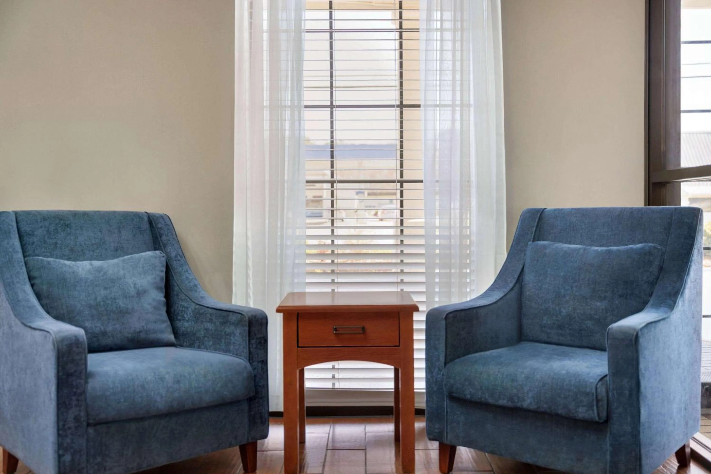 Lobby or reception in Days Inn by Wyndham Dillon