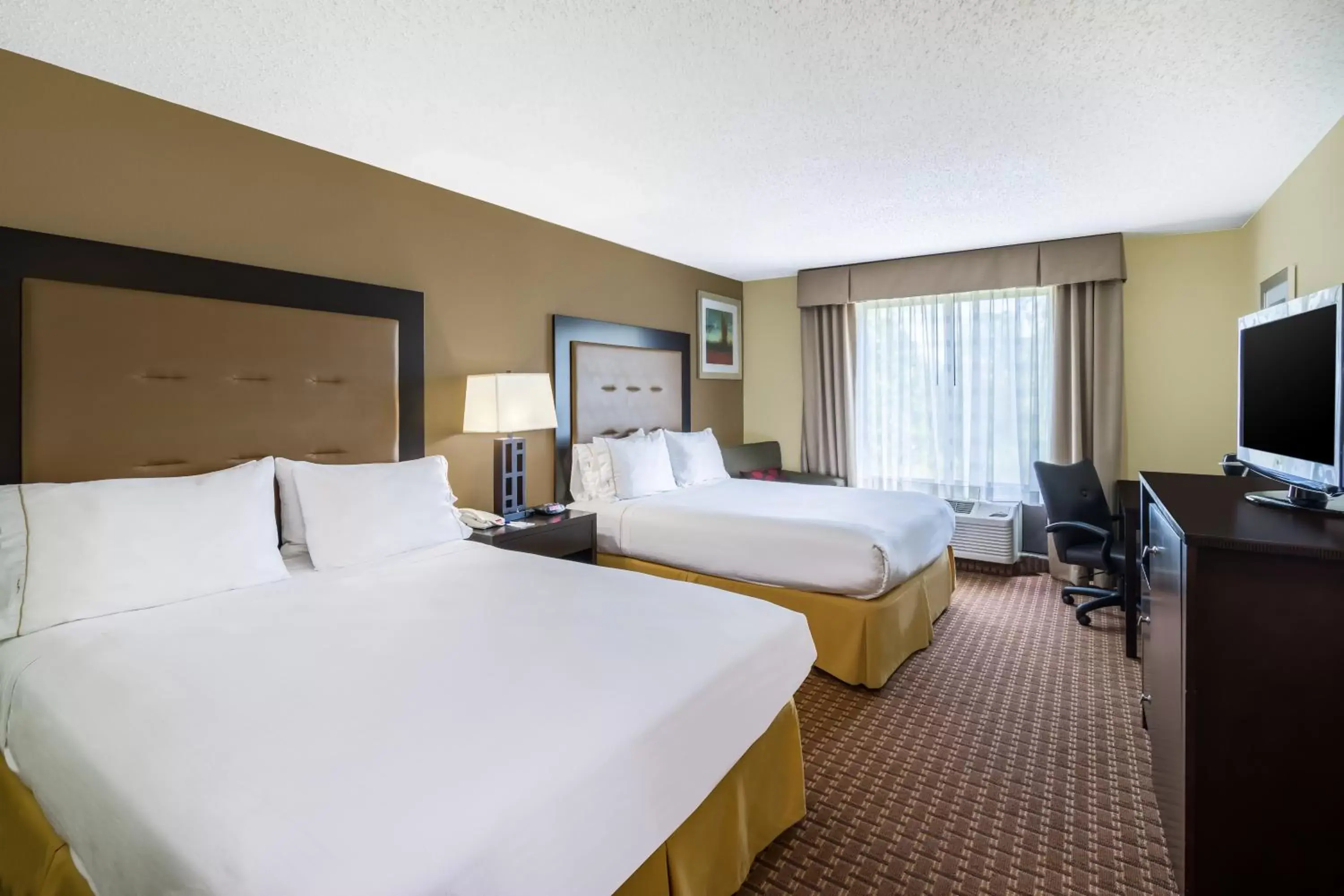 Holiday Inn Express Hotel & Suites-North East by IHG Holiday Inn Express Hotel & Suites-North East by IHG