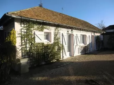 Facade/entrance in Clos Saint Nicolas