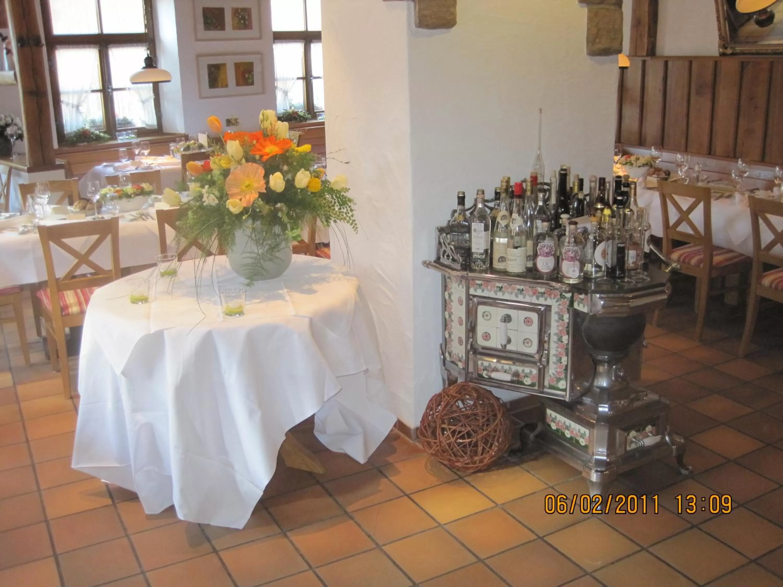 Restaurant/places to eat in Ellenbergs Restaurant & Hotel