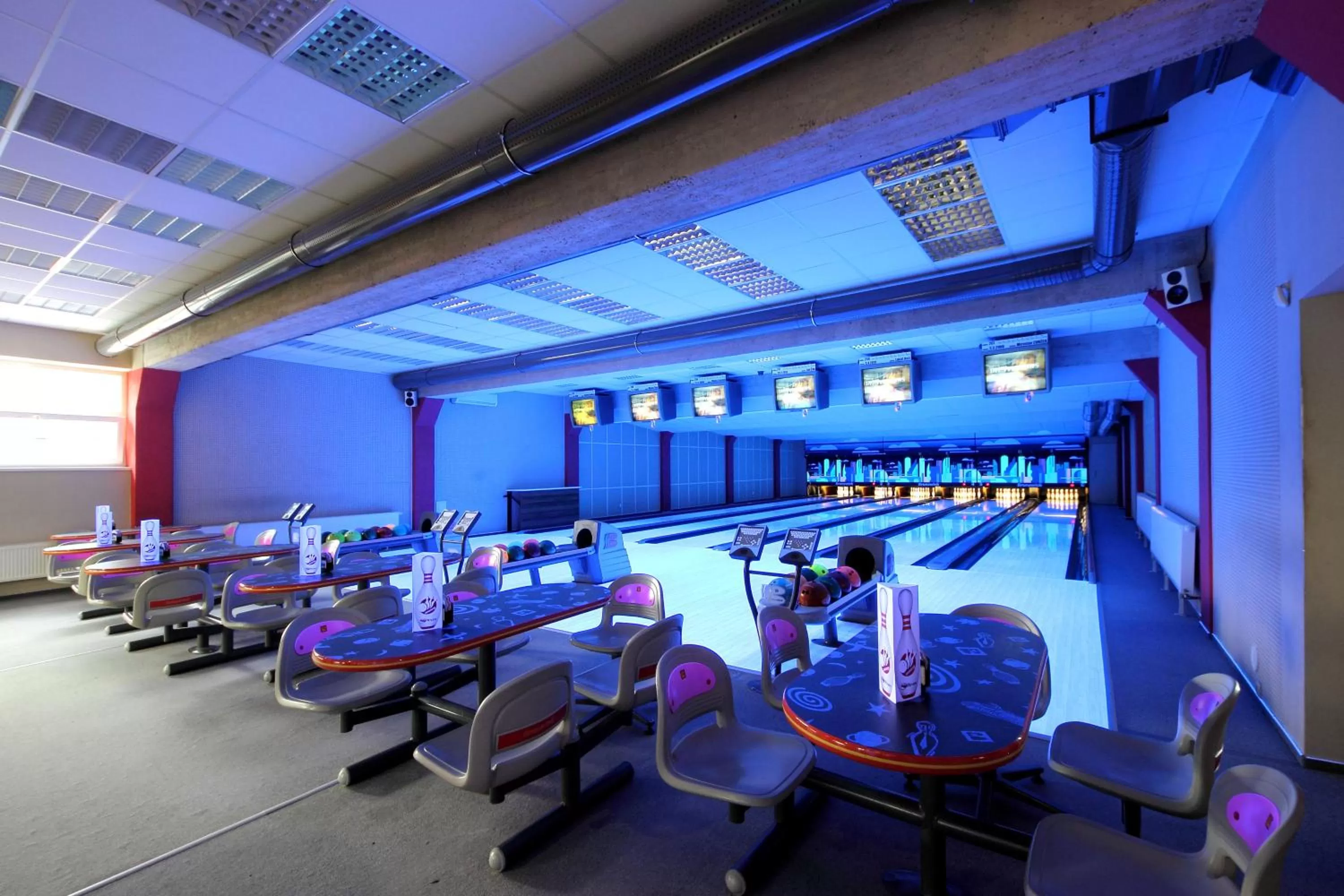 Bowling in Hotel S-centrum