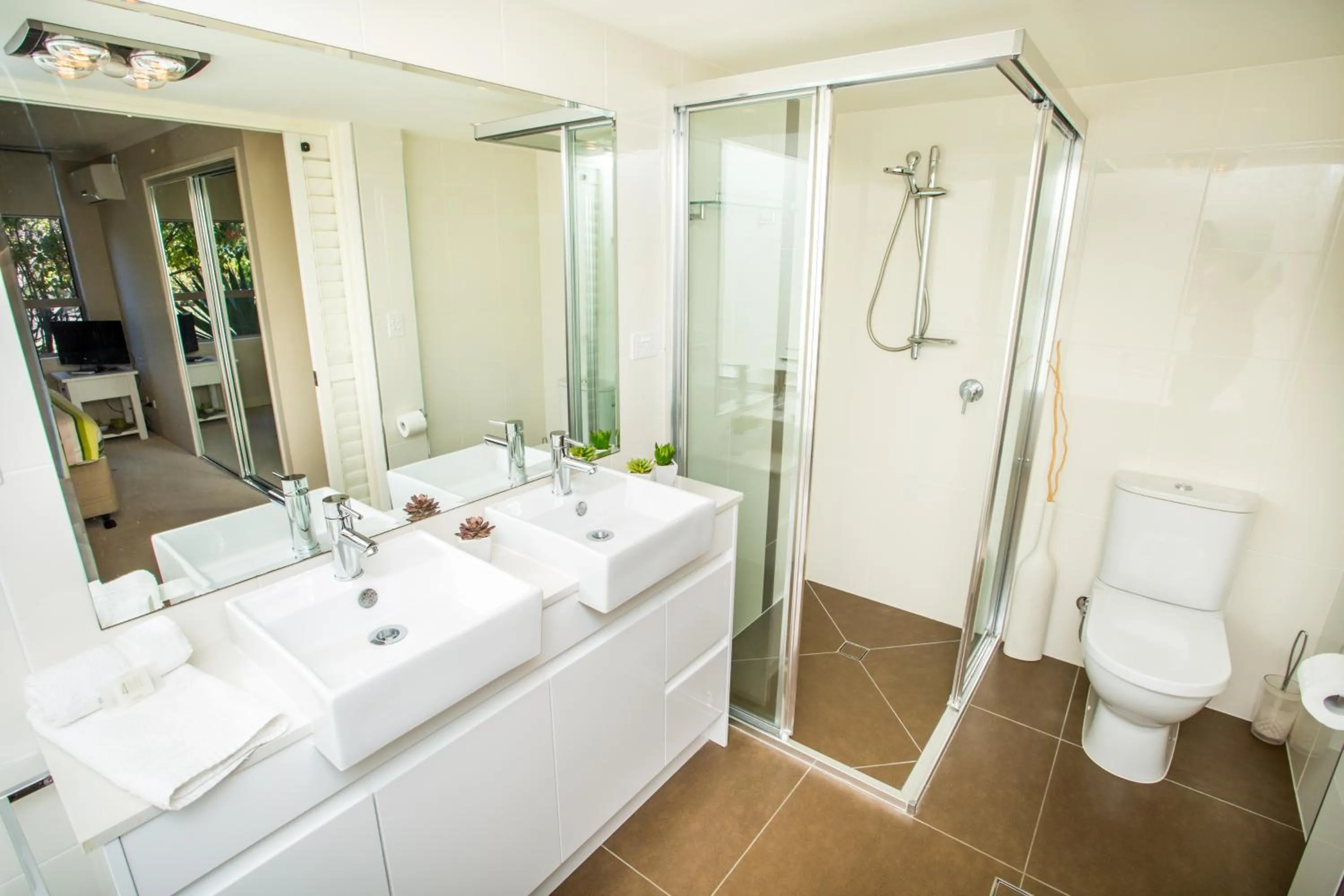 Bathroom in Sanctuary Beach Resort