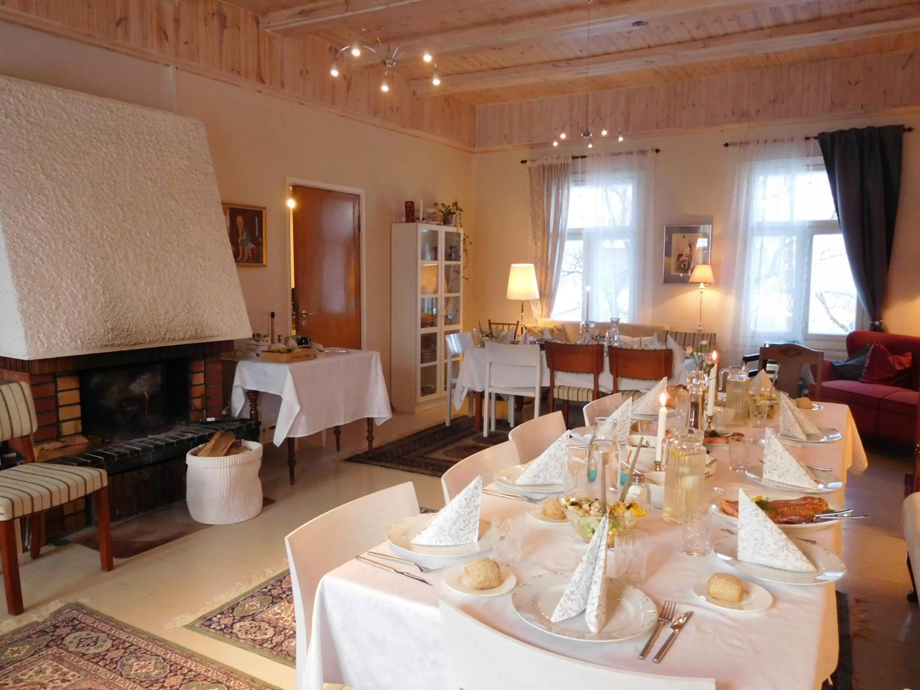 Restaurant/places to eat in Lossiranta Lodge