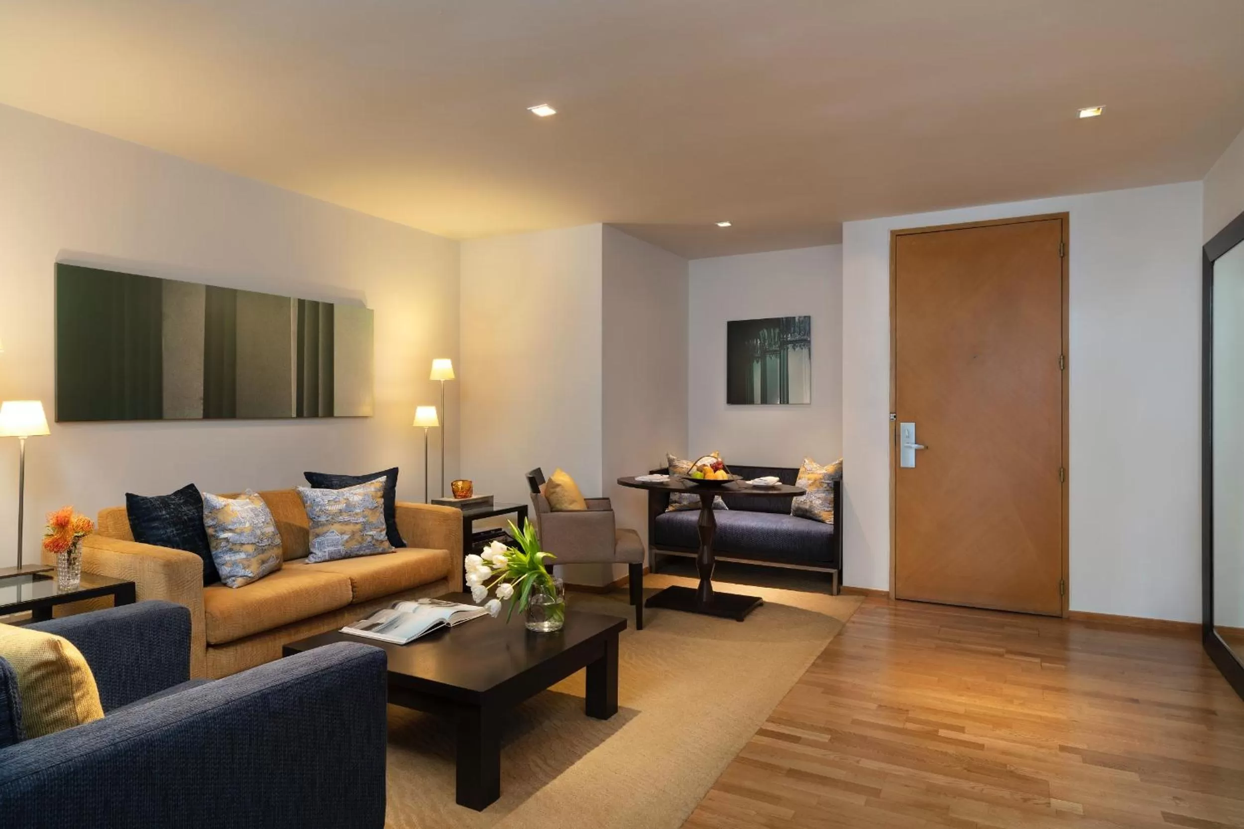 Living room in lebua at State Tower