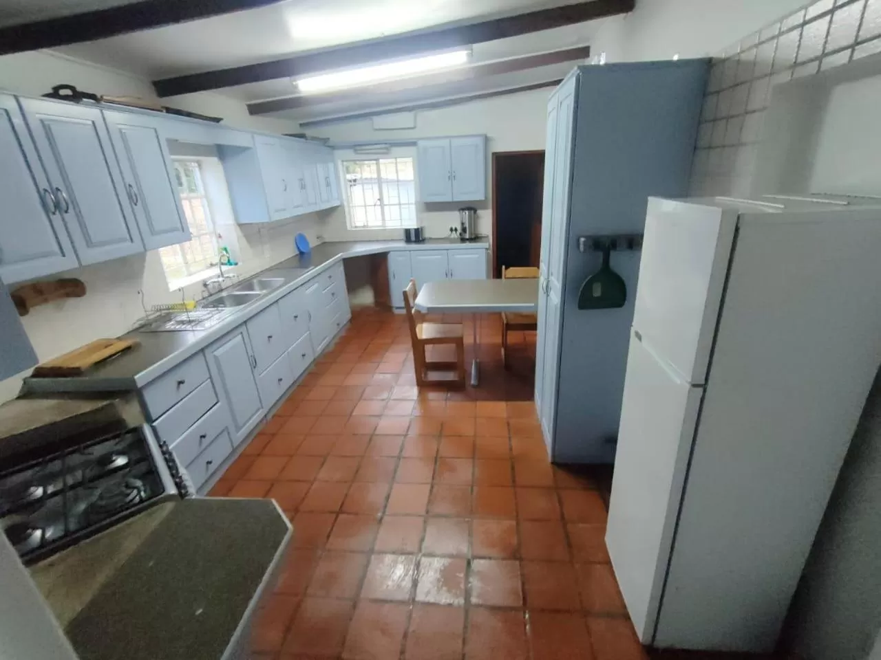 Kitchen or kitchenette, Kitchen/Kitchenette in Blue Mountain Farm Lodge, Cabins & Cottages