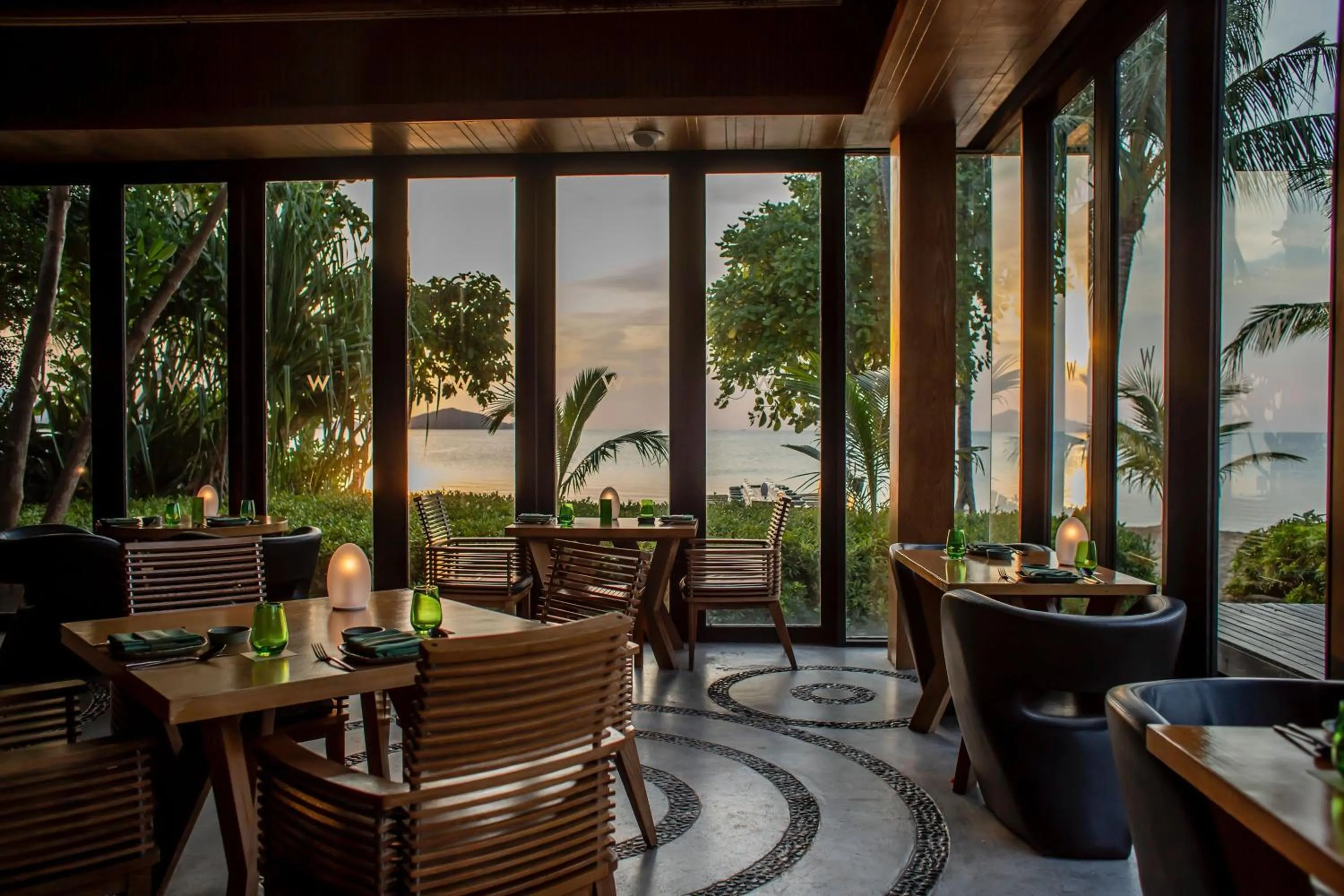 Restaurant/places to eat in W Koh Samui