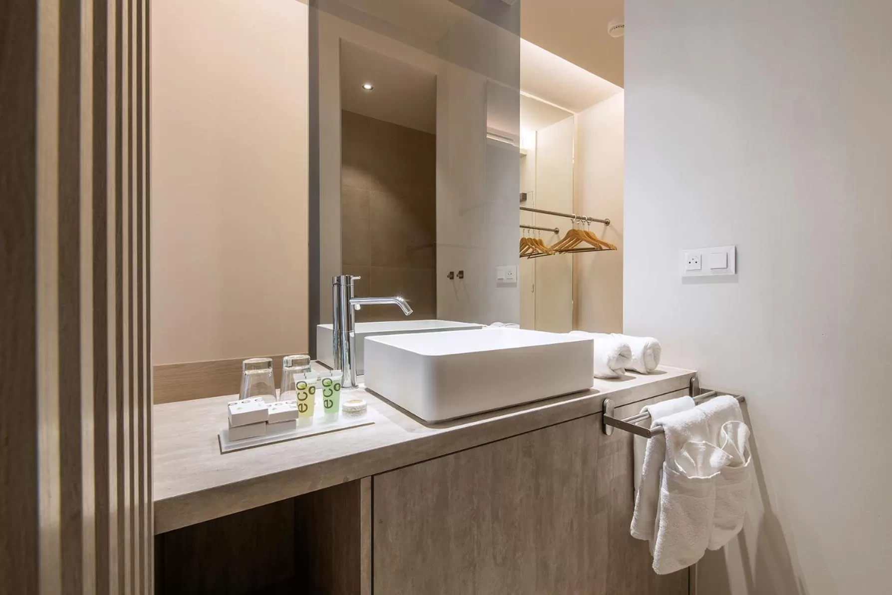 Bathroom in Begijnhof Hotel