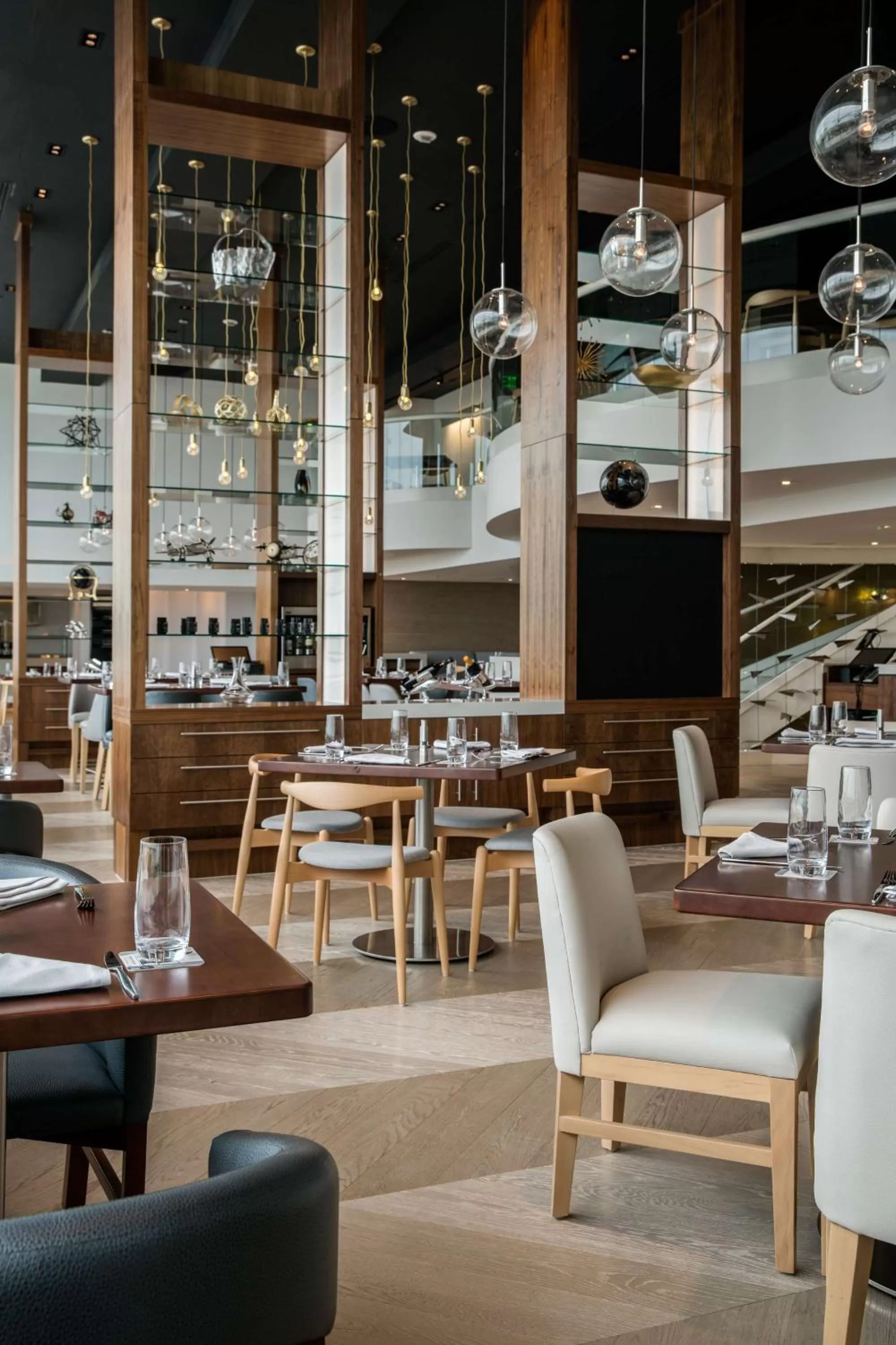 Restaurant/places to eat in Hyatt Regency Orlando International Airport Hotel