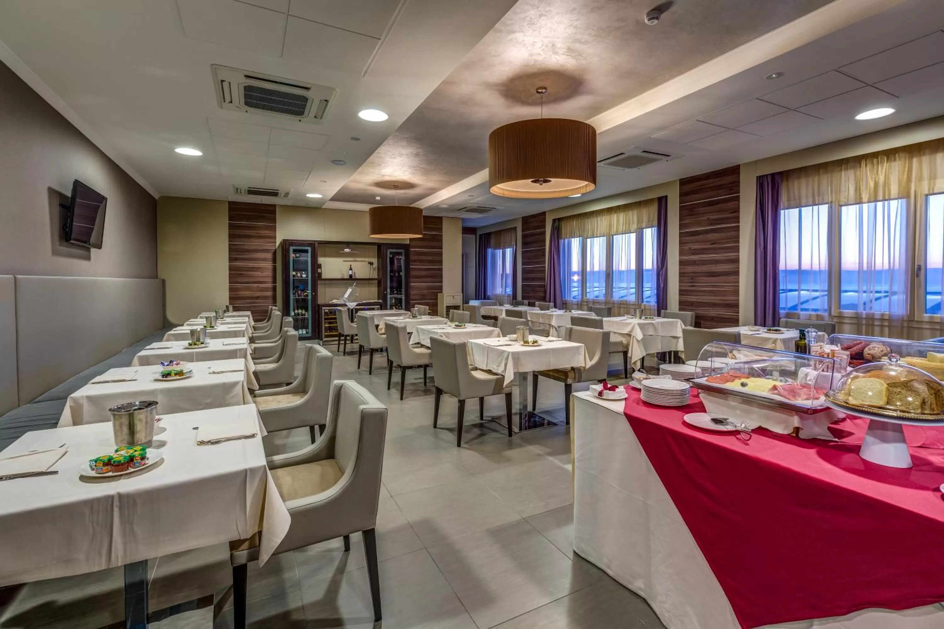 Restaurant/places to eat in Best Western Plus Hotel Perla Del Porto