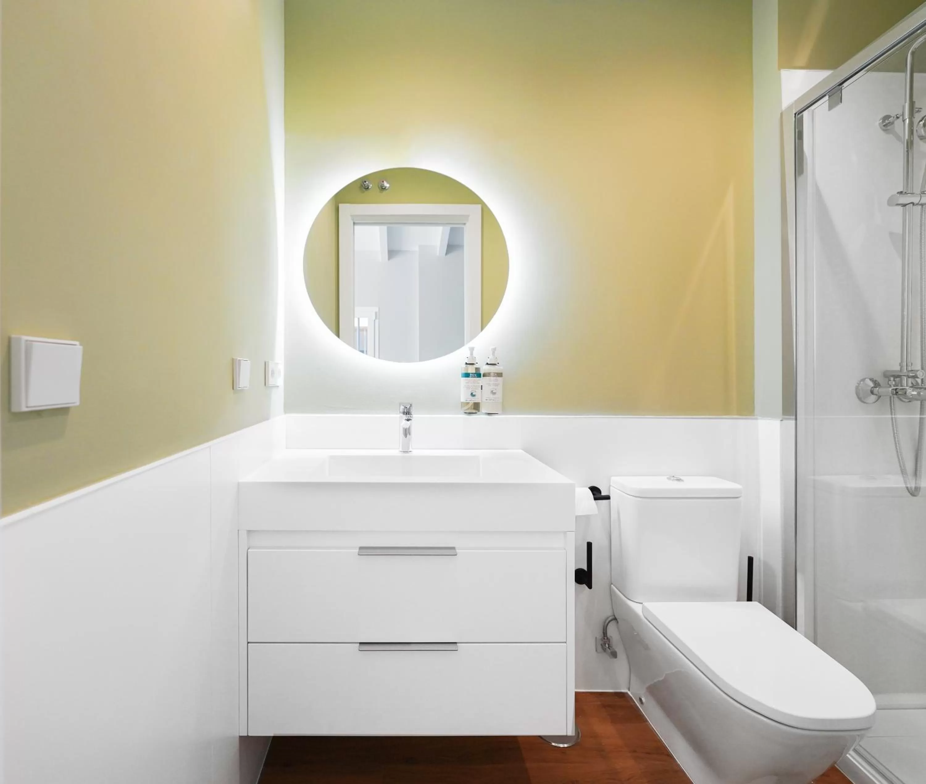 Bathroom in Numa Seville Prestigio