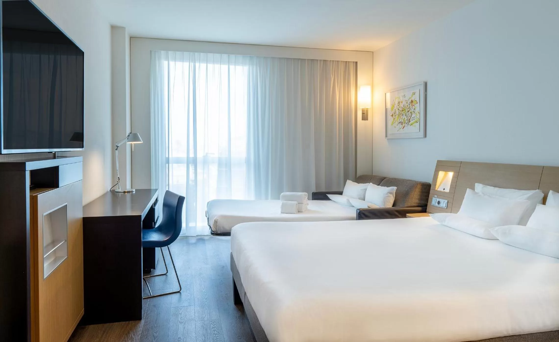 Family, Bed in Novotel Barcelona City