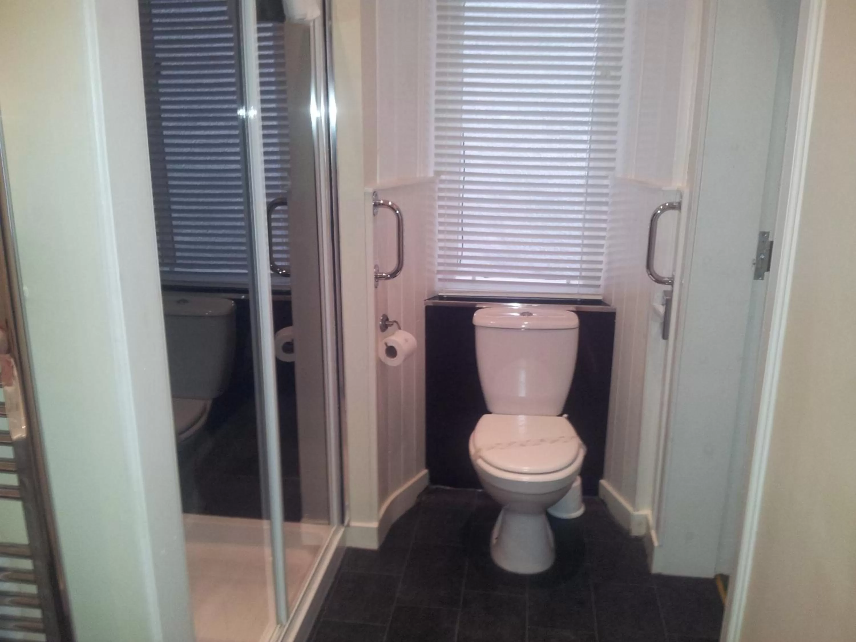 Bathroom in St.Ebba B&B