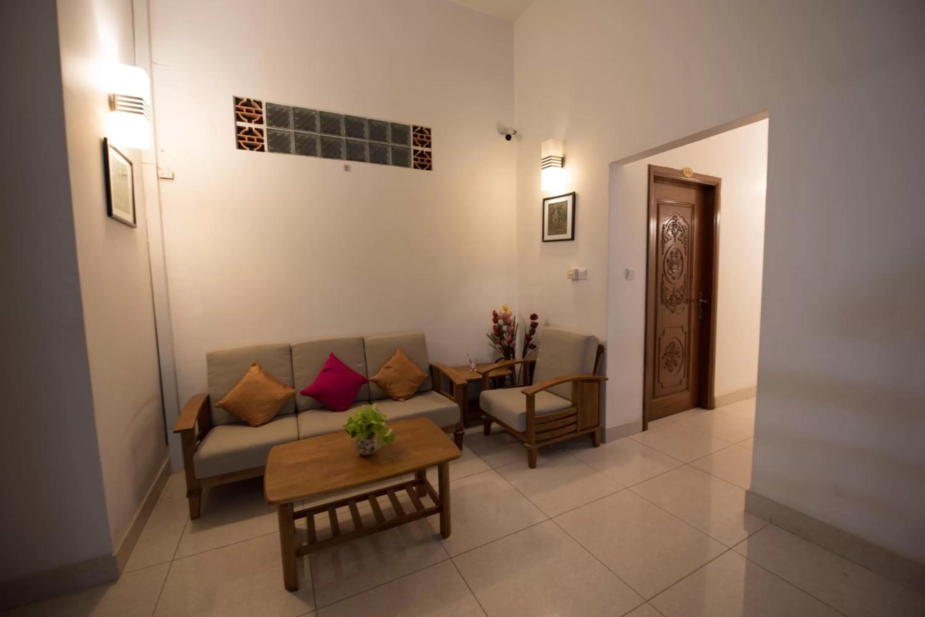 Area and facilities in Homesyn Hotel