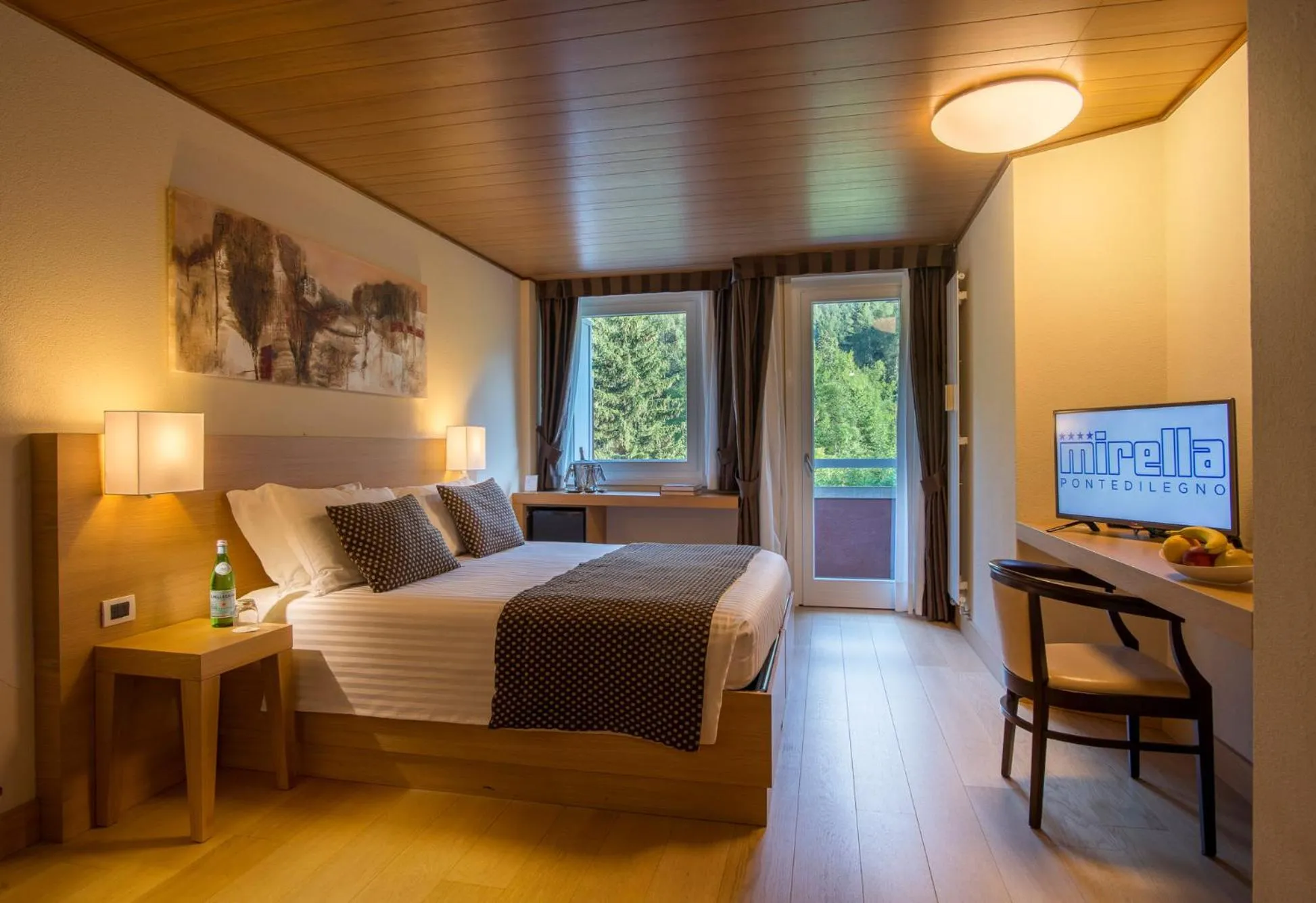 Bed in Hotel Mirella